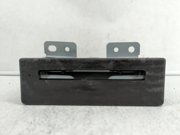 2015-2019 Chevrolet Impala Am Fm Cd Player Radio Receiver - Oemusedautoparts1.com