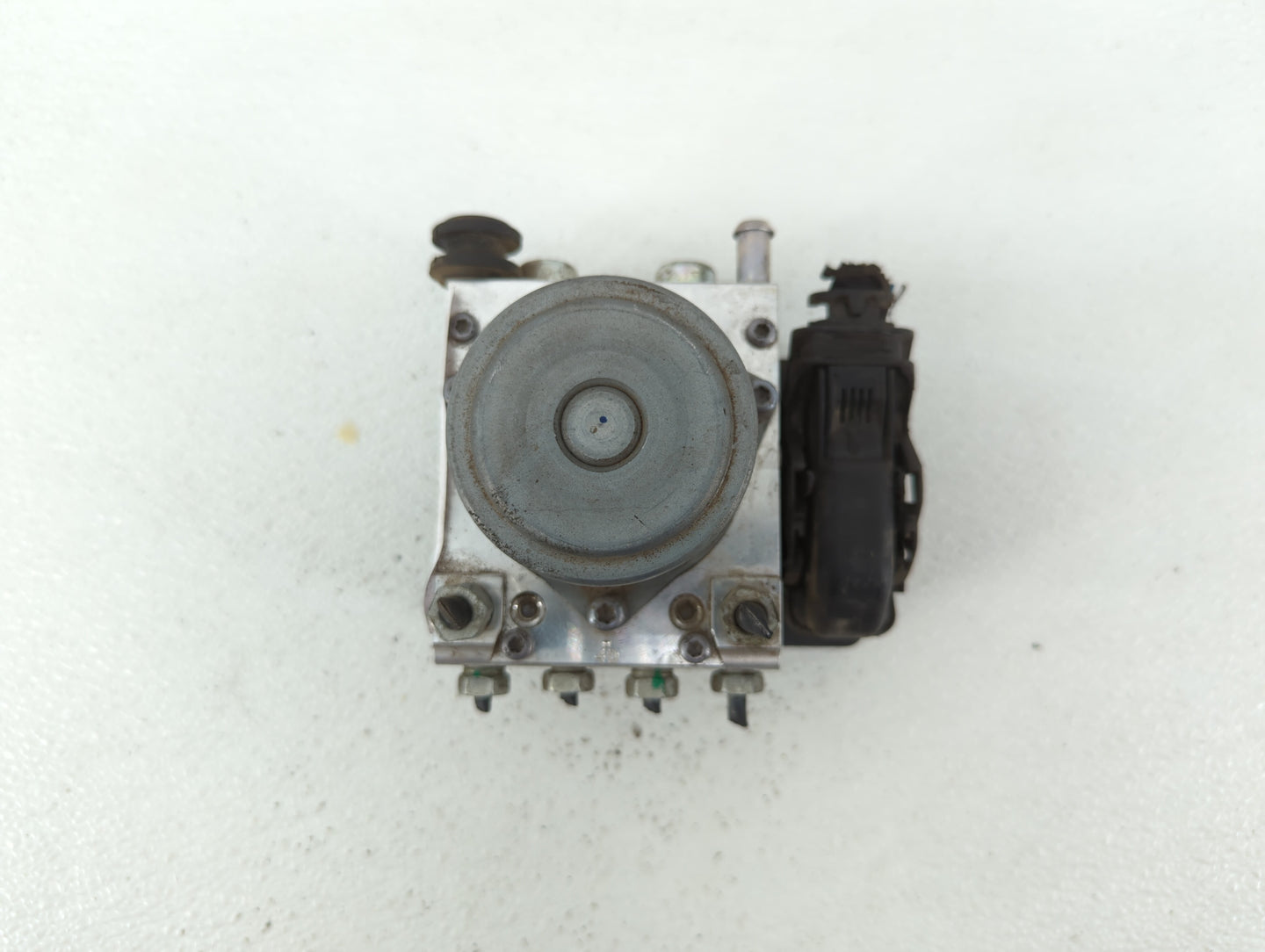 2014-2016 Chevrolet Impala ABS Pump Control Module Replacement P/N:23234101 23492832, 23208063, 23227333 Fits Fits 2014 2015