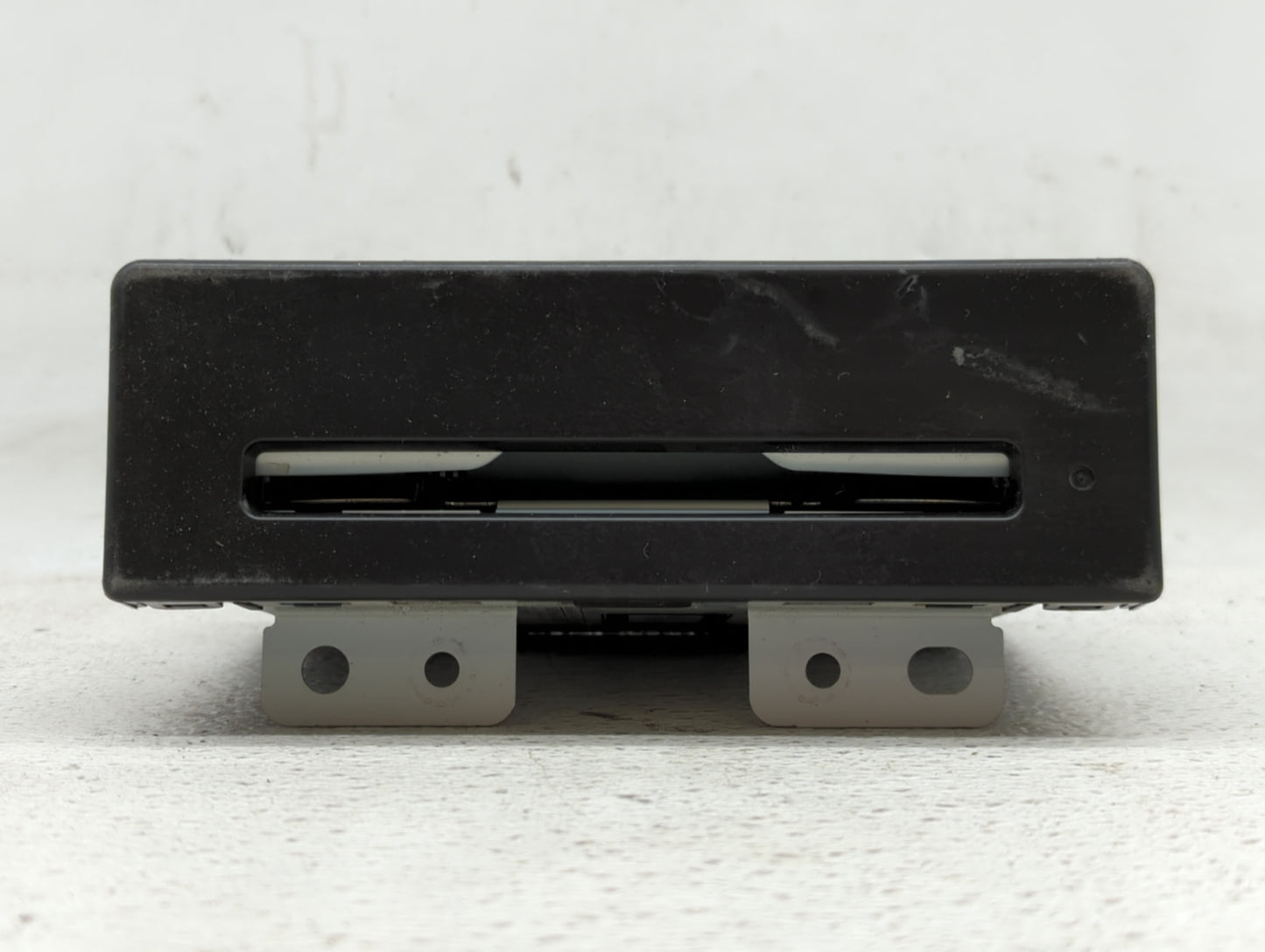 2015-2019 Chevrolet Impala Am Fm Cd Player Radio Receiver - Oemusedautoparts1.com