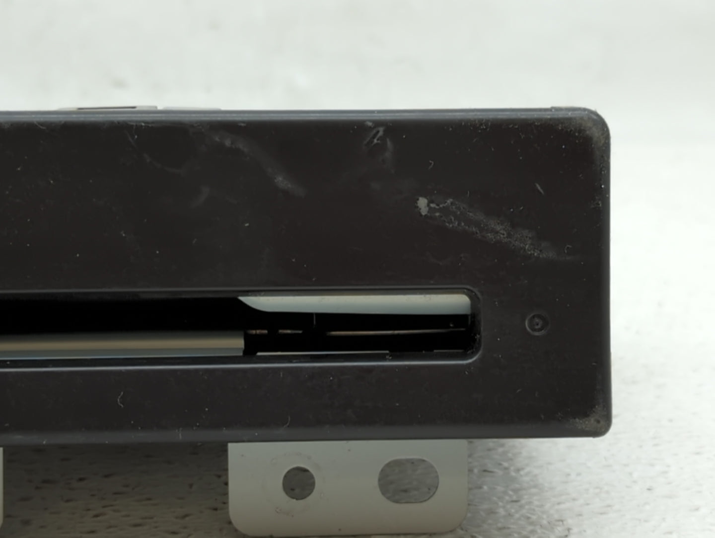 2015-2019 Chevrolet Impala Am Fm Cd Player Radio Receiver - Oemusedautoparts1.com