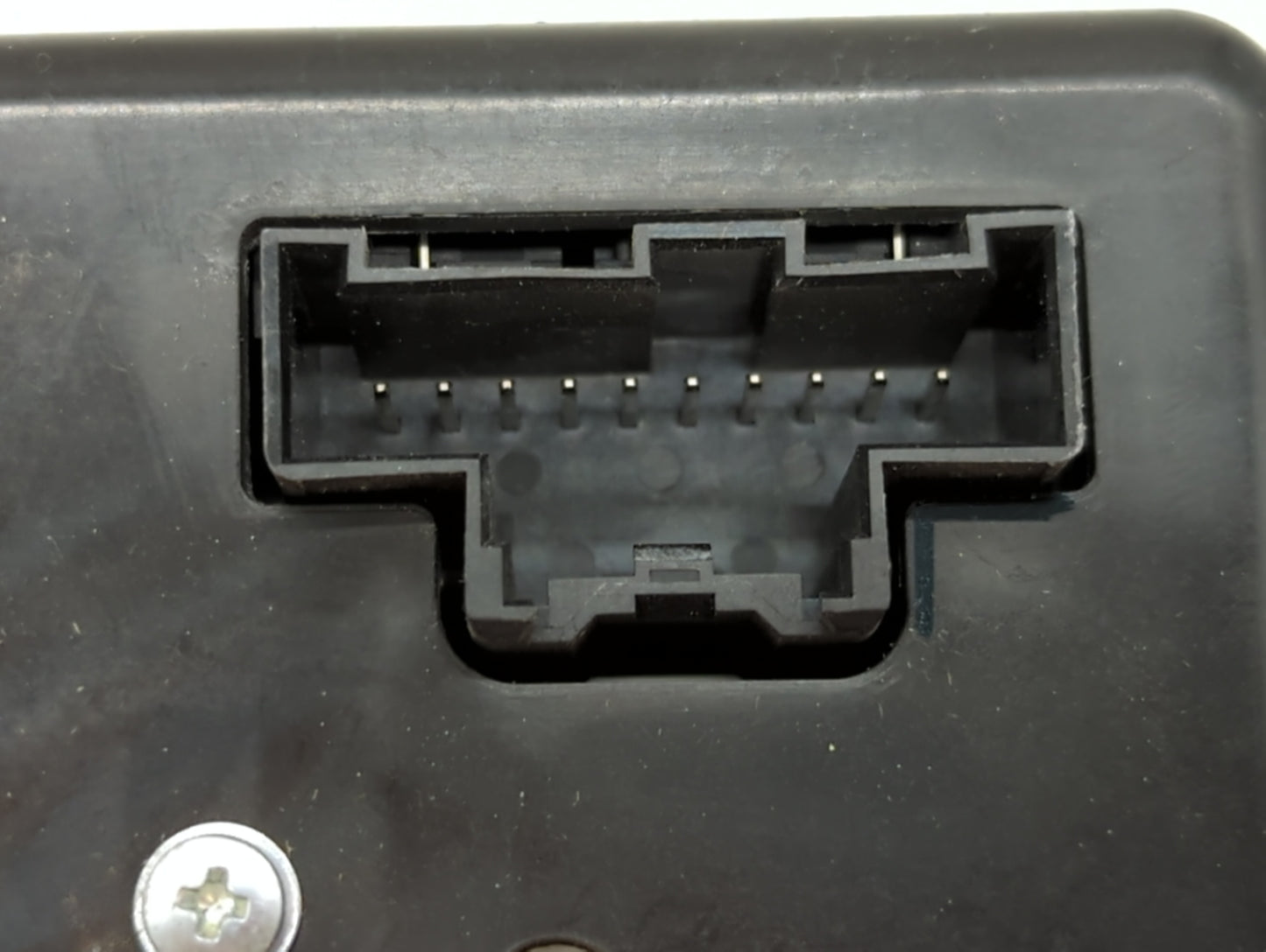 2015-2019 Chevrolet Impala Am Fm Cd Player Radio Receiver - Oemusedautoparts1.com