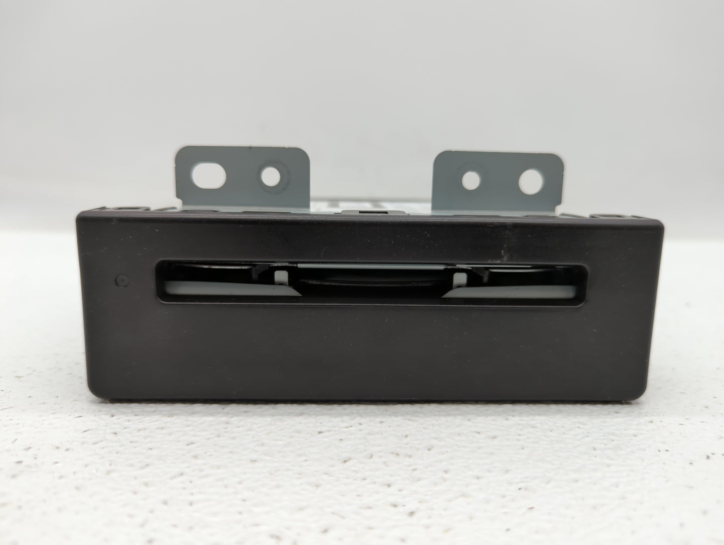 2015-2020 Chevrolet Impala Radio AM FM Cd Player Receiver Replacement P/N:84016434 13594480 Fits OEM Used Auto Parts - Oemus