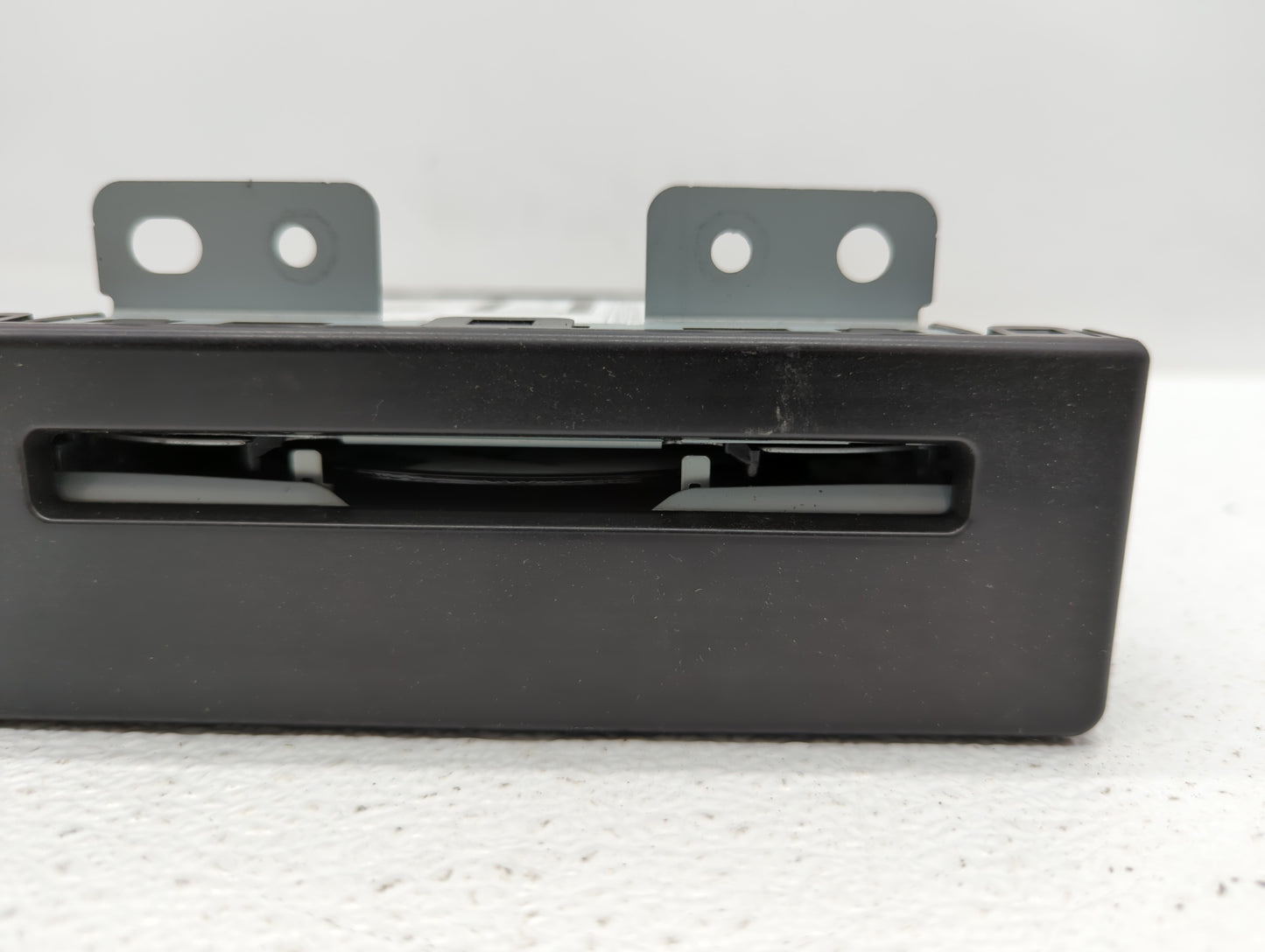 2015-2020 Chevrolet Impala Radio AM FM Cd Player Receiver Replacement P/N:84016434 13594480 Fits OEM Used Auto Parts - Oemus