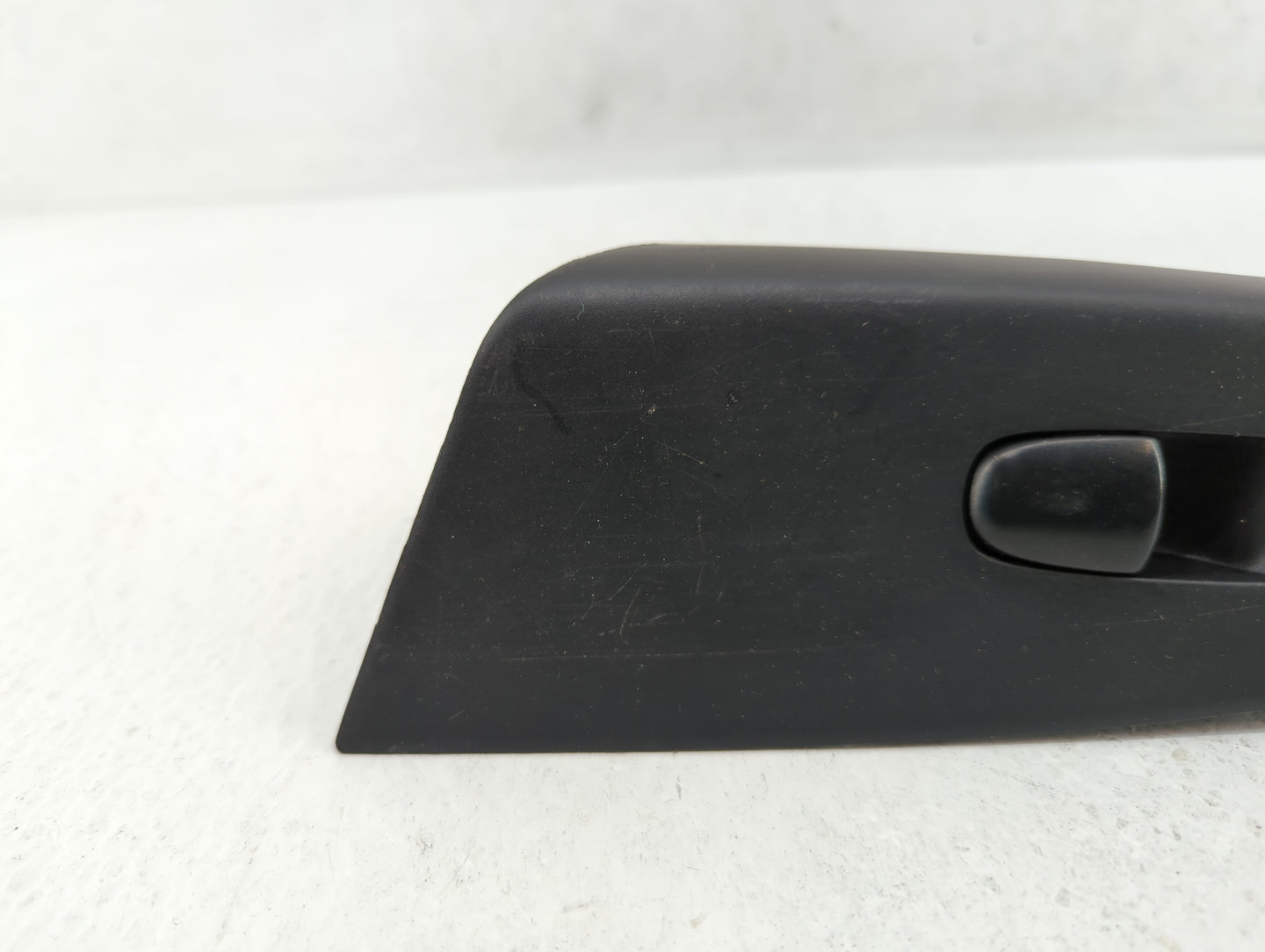 2016 Chevrolet Impala Passenger Right Power Window Switch 25411 1ka5a - Oemusedautoparts1.com