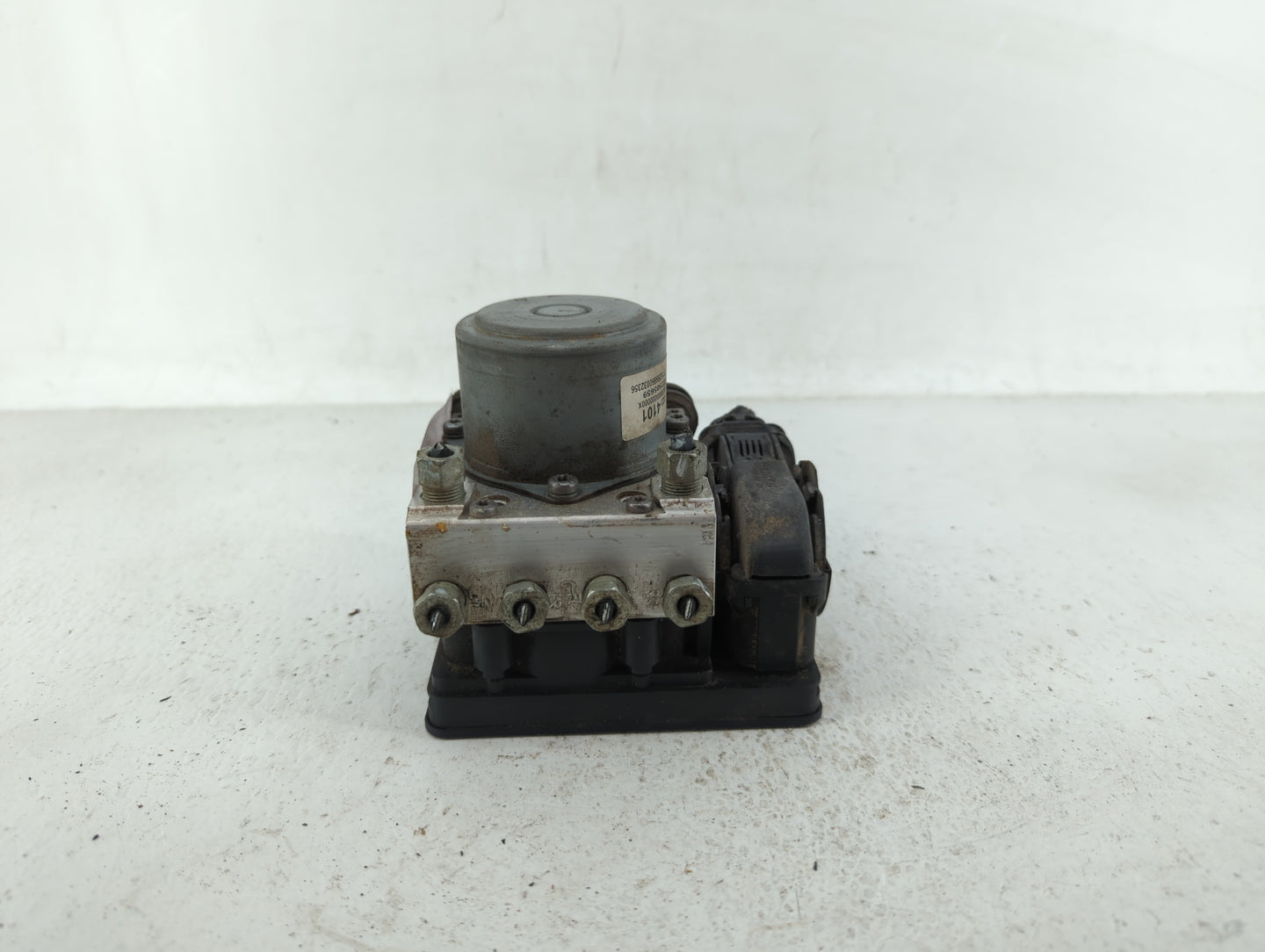 2014-2016 Chevrolet Impala ABS Pump Control Module Replacement P/N:23234101 23142952, 23492832, 23183129 Fits Fits 2014 2015