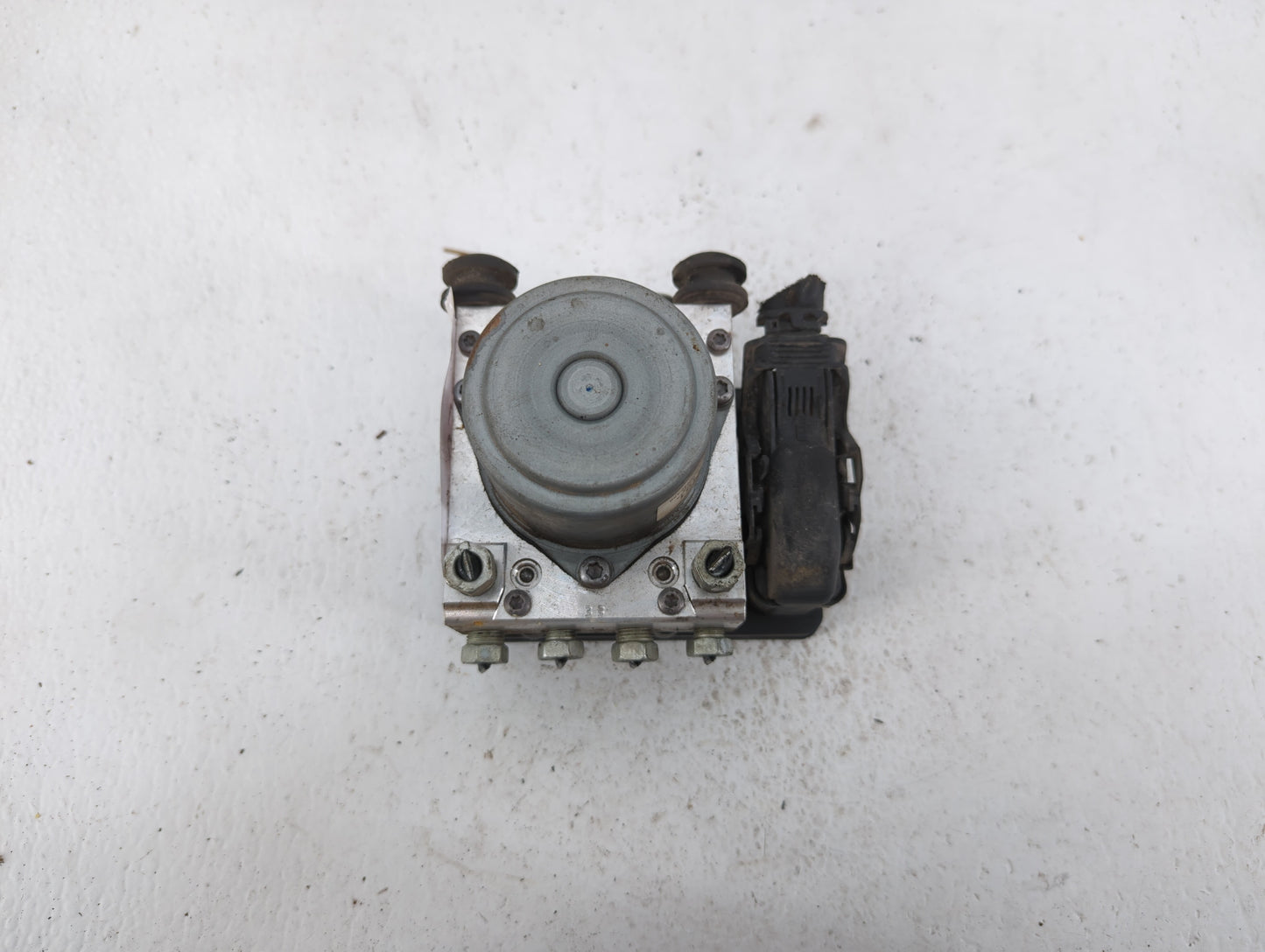 2014-2016 Chevrolet Impala ABS Pump Control Module Replacement P/N:23234101 23142952, 23492832, 23183129 Fits Fits 2014 2015