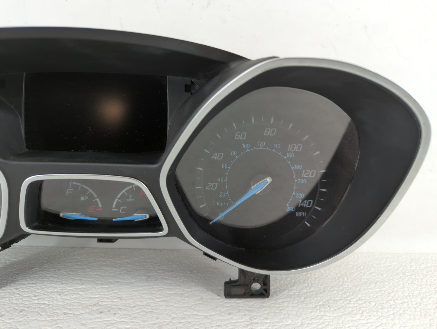 2016 Chevrolet Impala Instrument Cluster Speedometer Gauges P/N:CM5T-10849-CTG 84053259, GM-0028-201-MR-CE0E, 23414530 Fits 