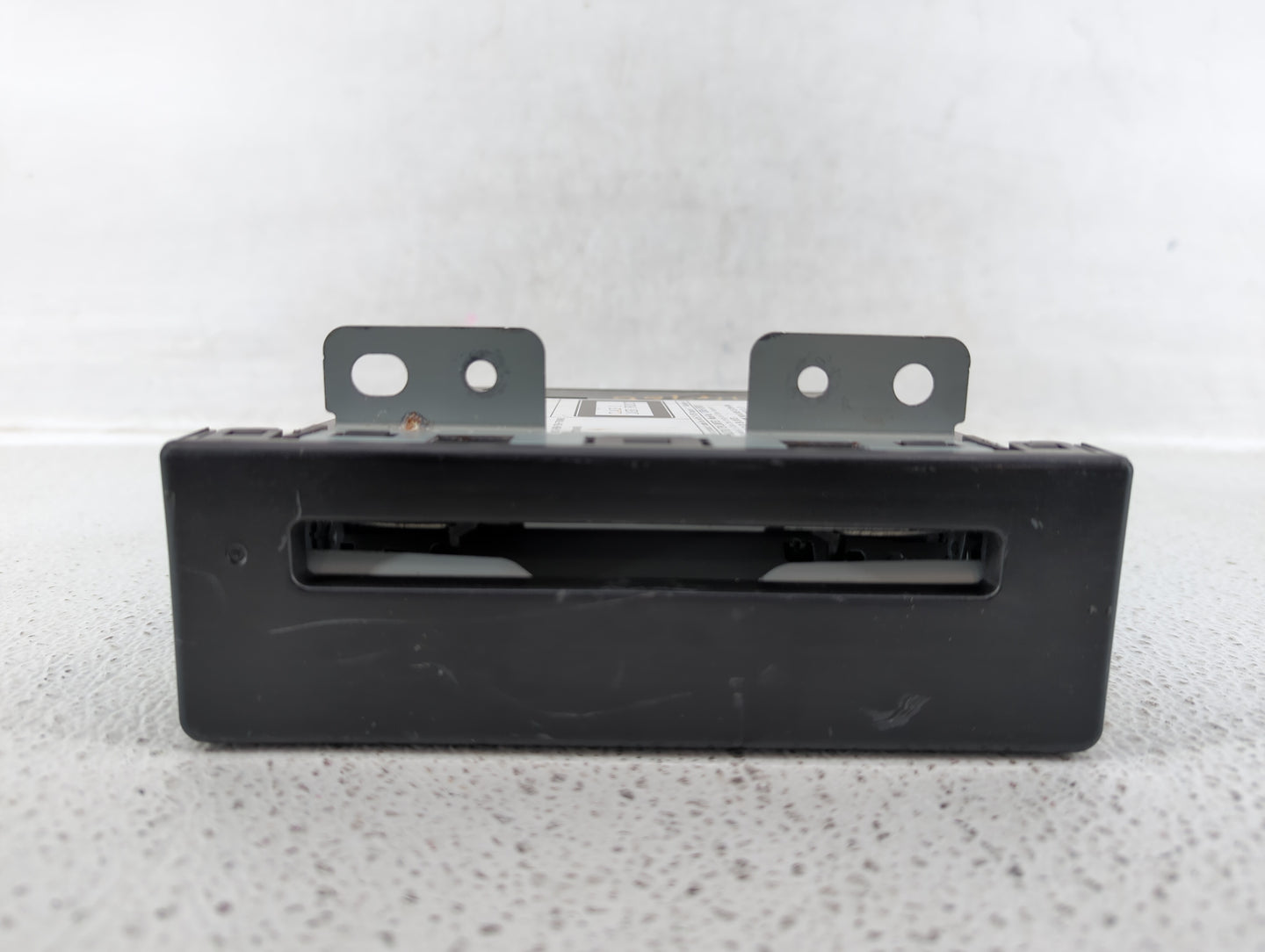 2014-2020 Chevrolet Impala Am Fm Cd Player Radio Receiver - Oemusedautoparts1.com