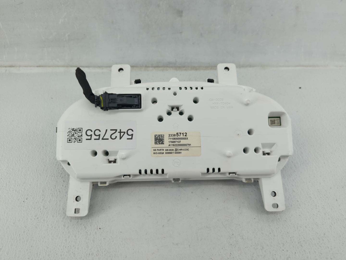 2016 Chevrolet Impala Instrument Cluster Speedometer Gauges P/N:23385712 23414530 Fits OEM Used Auto Parts - Oemusedautopart