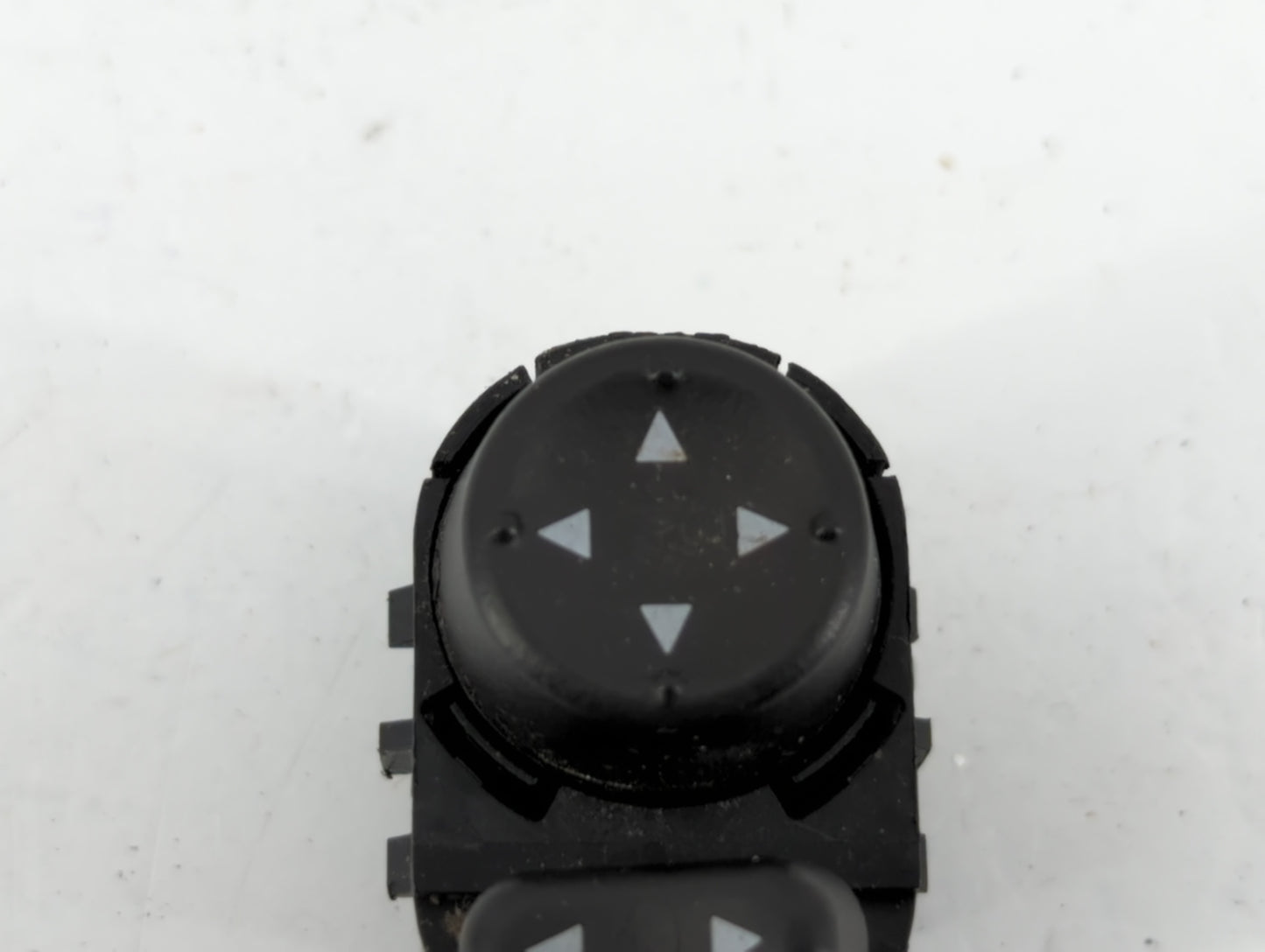 2006-2016 Chevrolet Impala Master Power Window Switch Replacement Driver Side Left P/N:15261340 Fits OEM Used Auto Parts - O