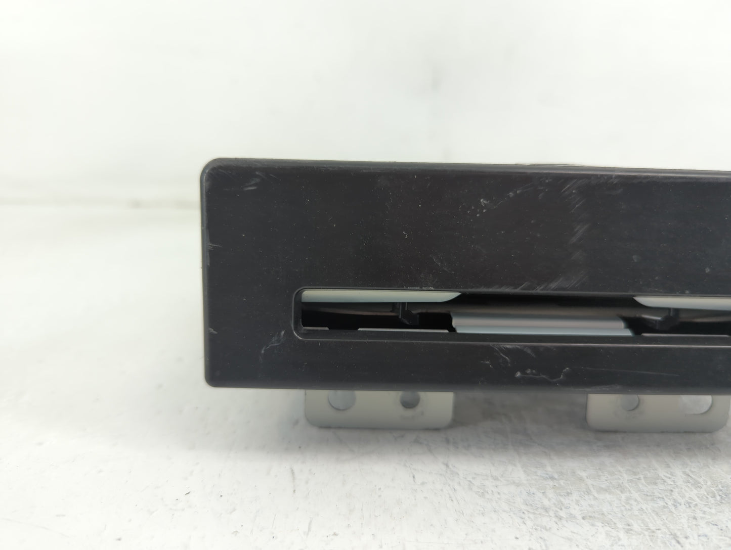 2006-2016 Chevrolet Impala Radio AM FM Cd Player Receiver Replacement P/N:84016434 Fits OEM Used Auto Parts - Oemusedautopar