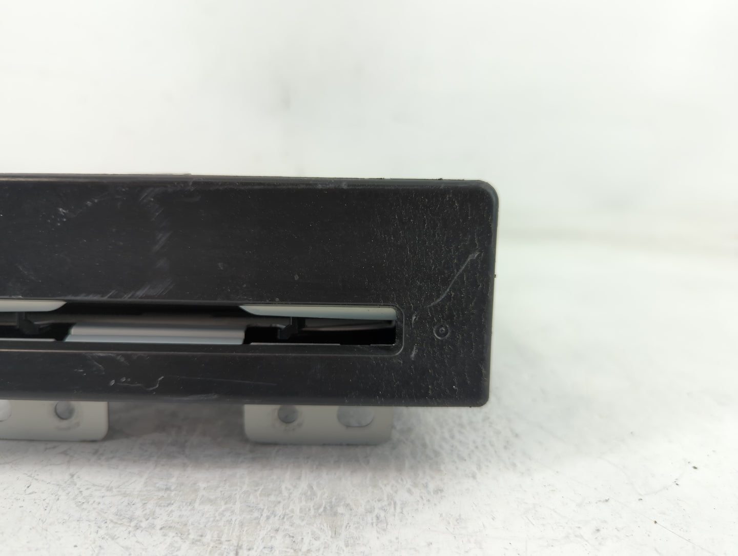 2006-2016 Chevrolet Impala Radio AM FM Cd Player Receiver Replacement P/N:84016434 Fits OEM Used Auto Parts - Oemusedautopar