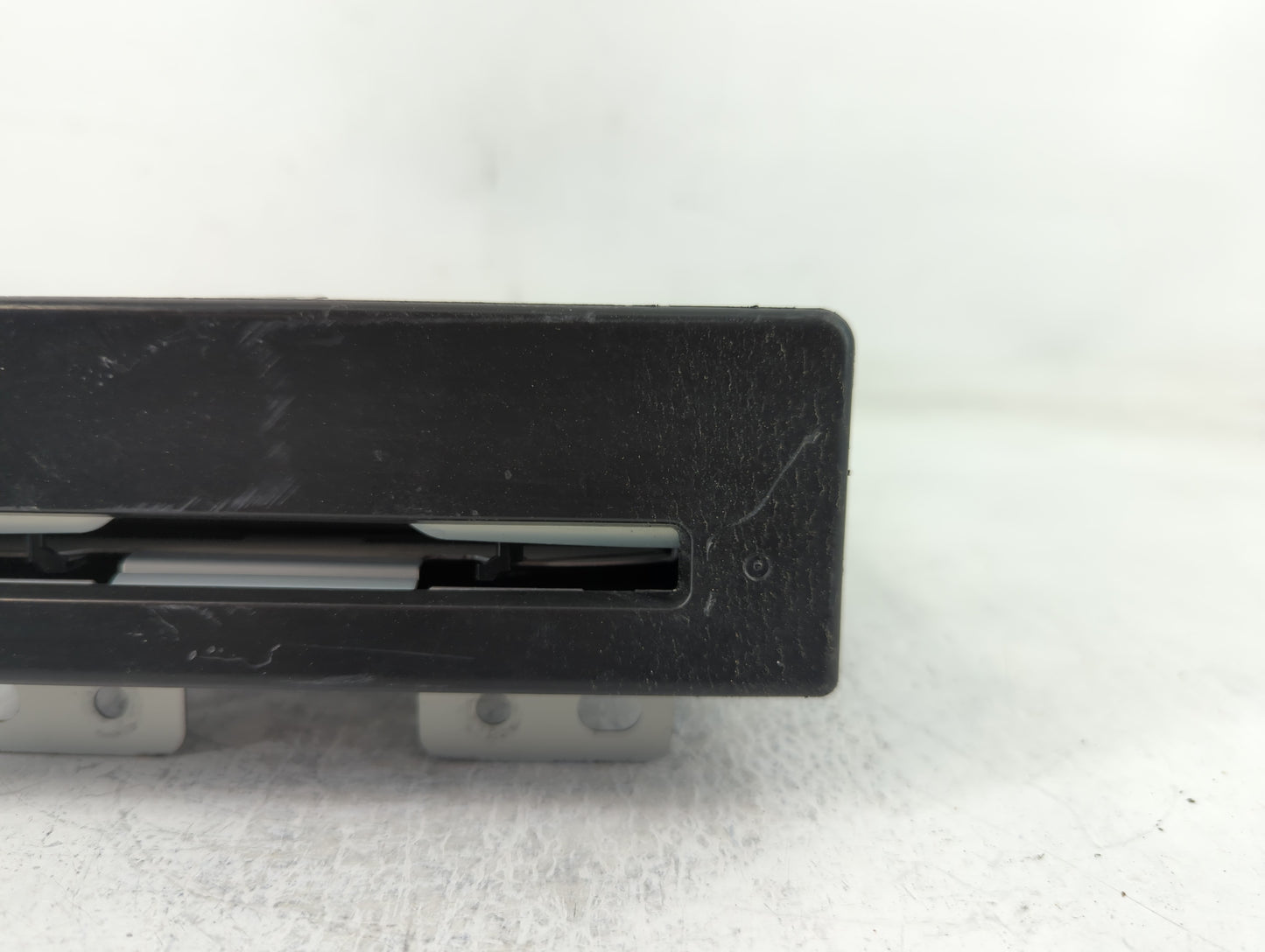 2006-2016 Chevrolet Impala Radio AM FM Cd Player Receiver Replacement P/N:84016434 Fits OEM Used Auto Parts - Oemusedautopar