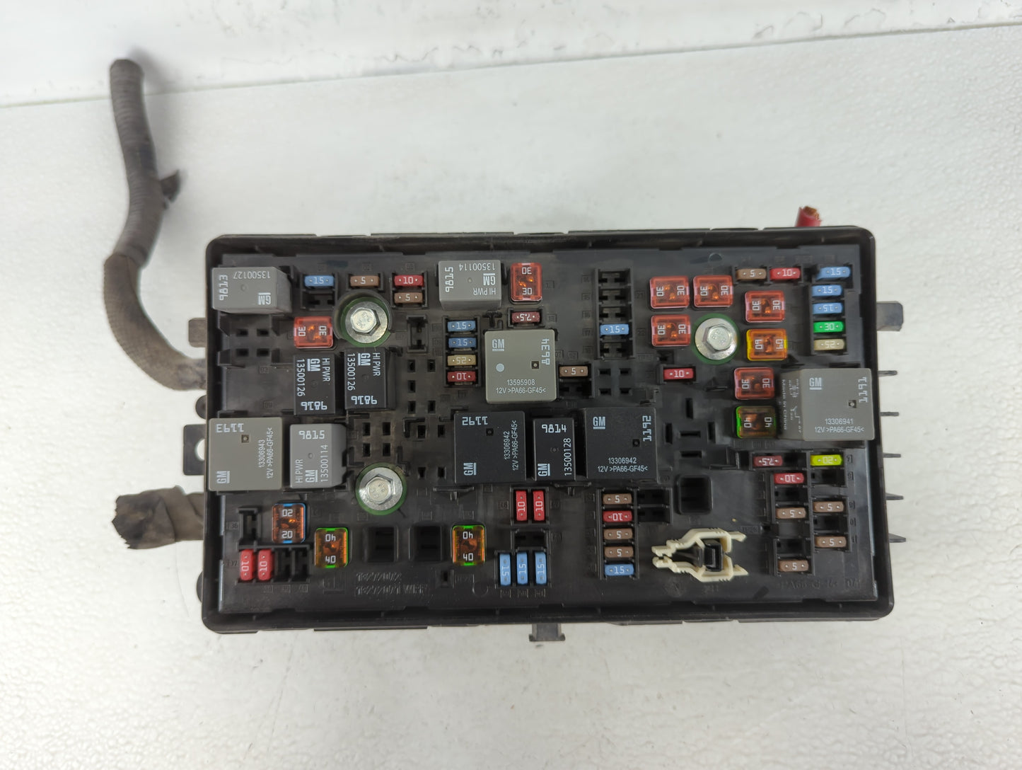 2016 Chevrolet Impala Fusebox Fuse Box Panel Relay Module P/N:23299787_01 Fits OEM Used Auto Parts - Oemusedautoparts1.com