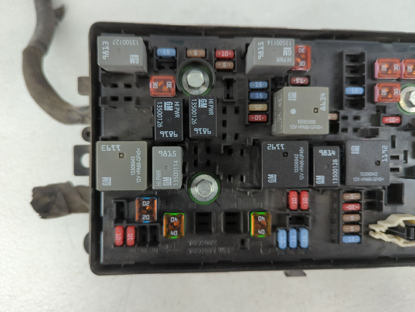 2016 Chevrolet Impala Fusebox Fuse Box Panel Relay Module P/N:23299787_01 Fits OEM Used Auto Parts - Oemusedautoparts1.com