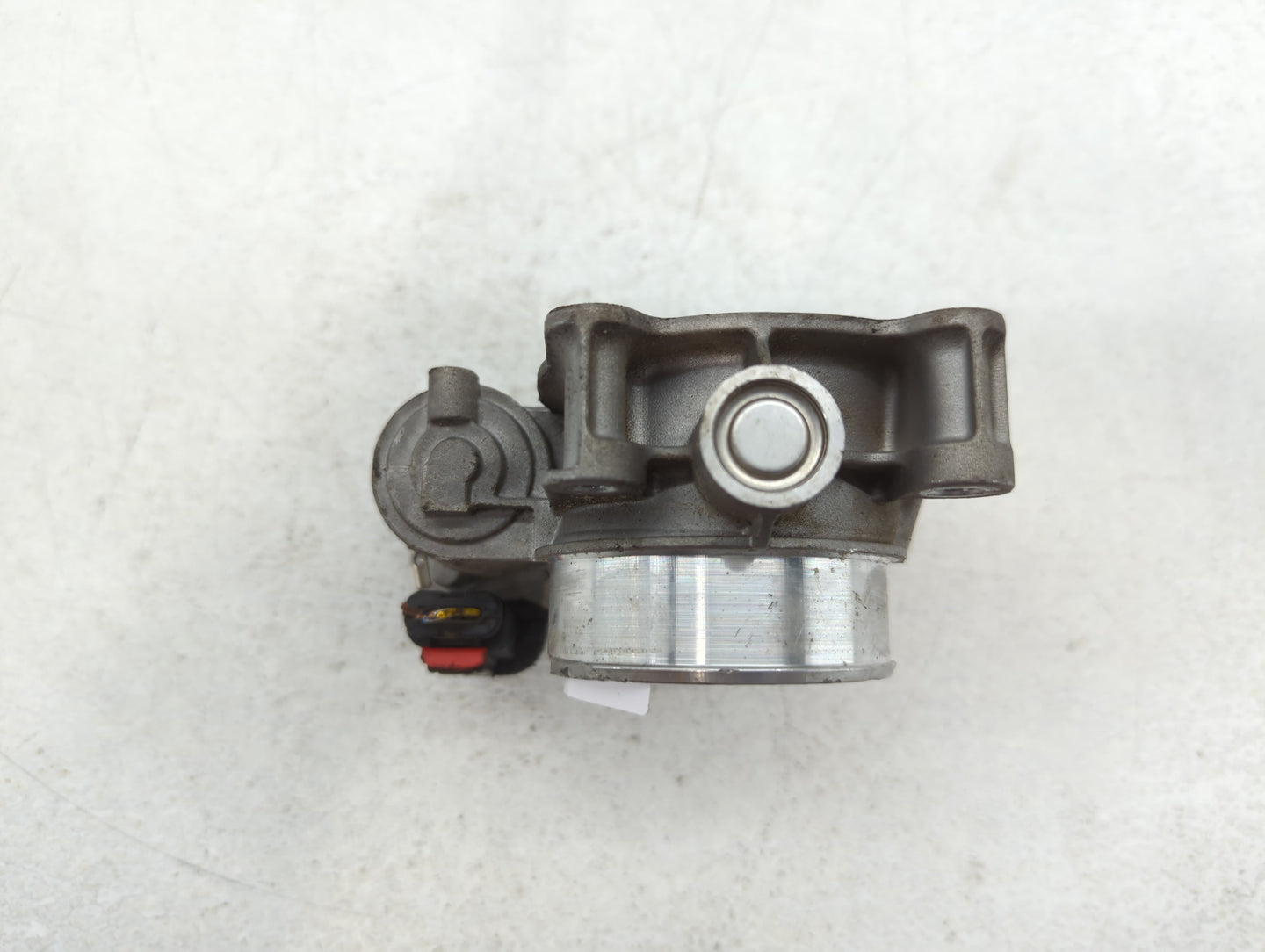 2016-2019 Chevrolet Impala Throttle Body P/N:12627217DA Fits Fits 2016 2017 2018 2019 2020 2021 2022 OEM Used Auto Parts - O