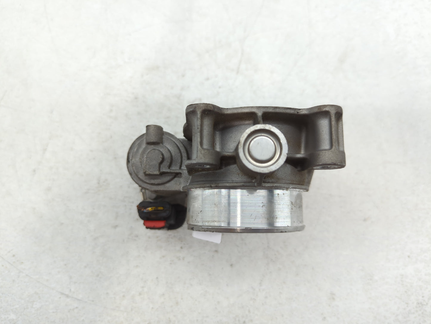 2016-2019 Chevrolet Impala Throttle Body P/N:12627217DA Fits Fits 2016 2017 2018 2019 2020 2021 2022 OEM Used Auto Parts - O