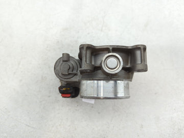 2016-2019 Chevrolet Impala Throttle Body P/N:12627217DA Fits Fits 2016 2017 2018 2019 2020 2021 2022 OEM Used Auto Parts