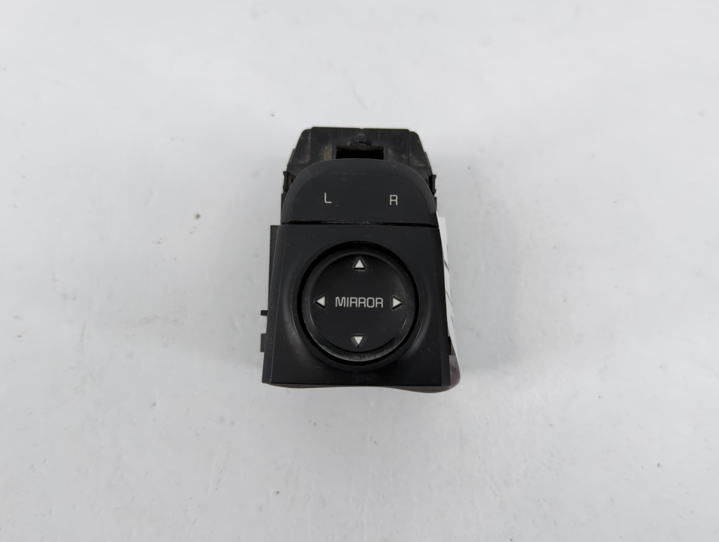 2014-2020 Chevrolet Impala Master Power Window Switch Replacement Driver Side Left P/N:299161141 Fits OEM Used Auto Parts - 