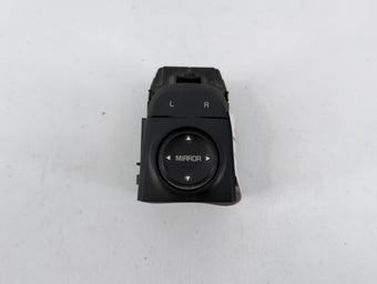 compare product 2014-2020 Chevrolet Impala Master Power Window Switch Replacement Driver Side Left P/N:299161141 Fits OEM Used Auto Parts