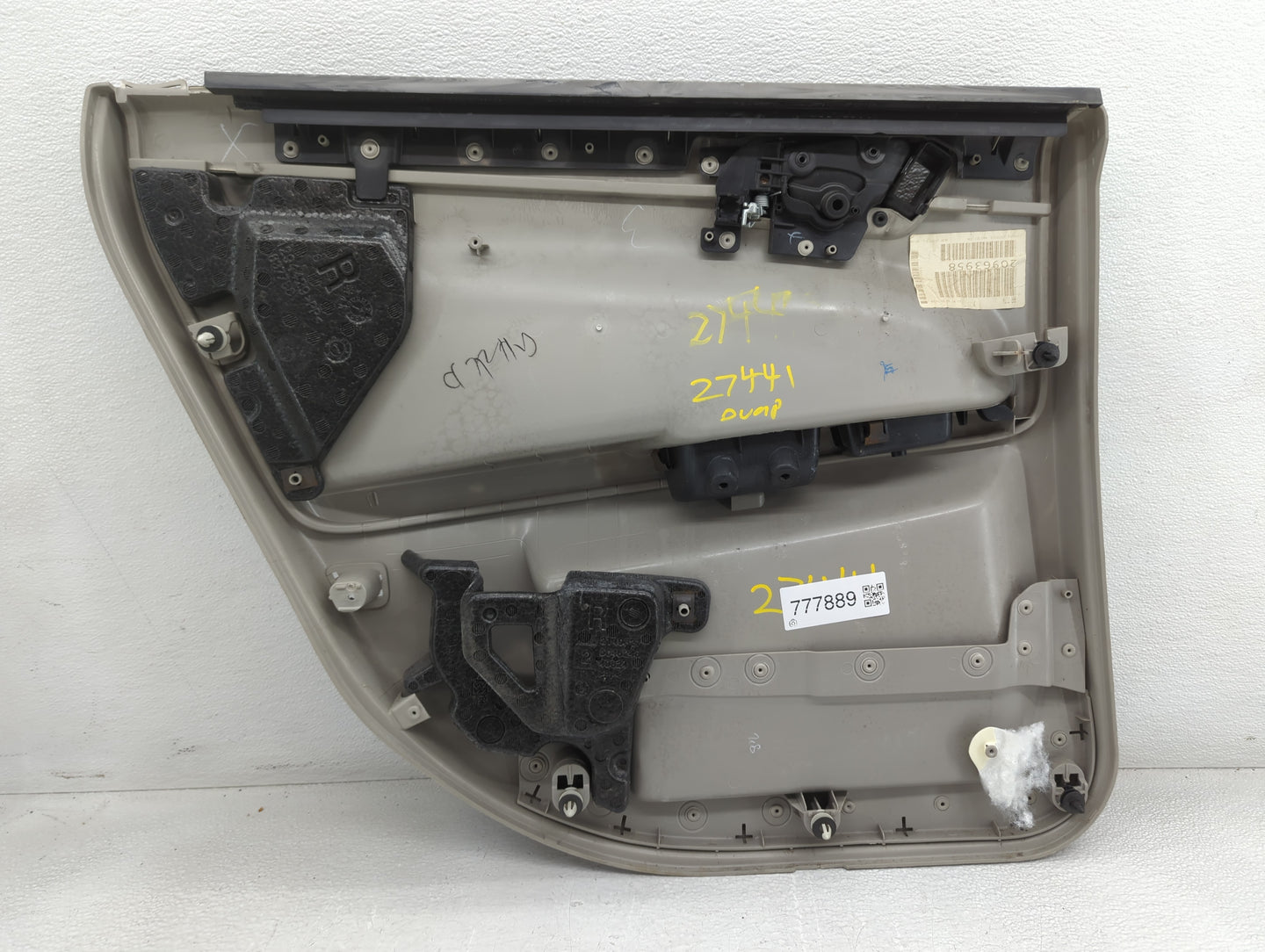 2016 Chevrolet Impala Rear Right Passenger Interior Door Panel Trim - Oemusedautoparts1.com