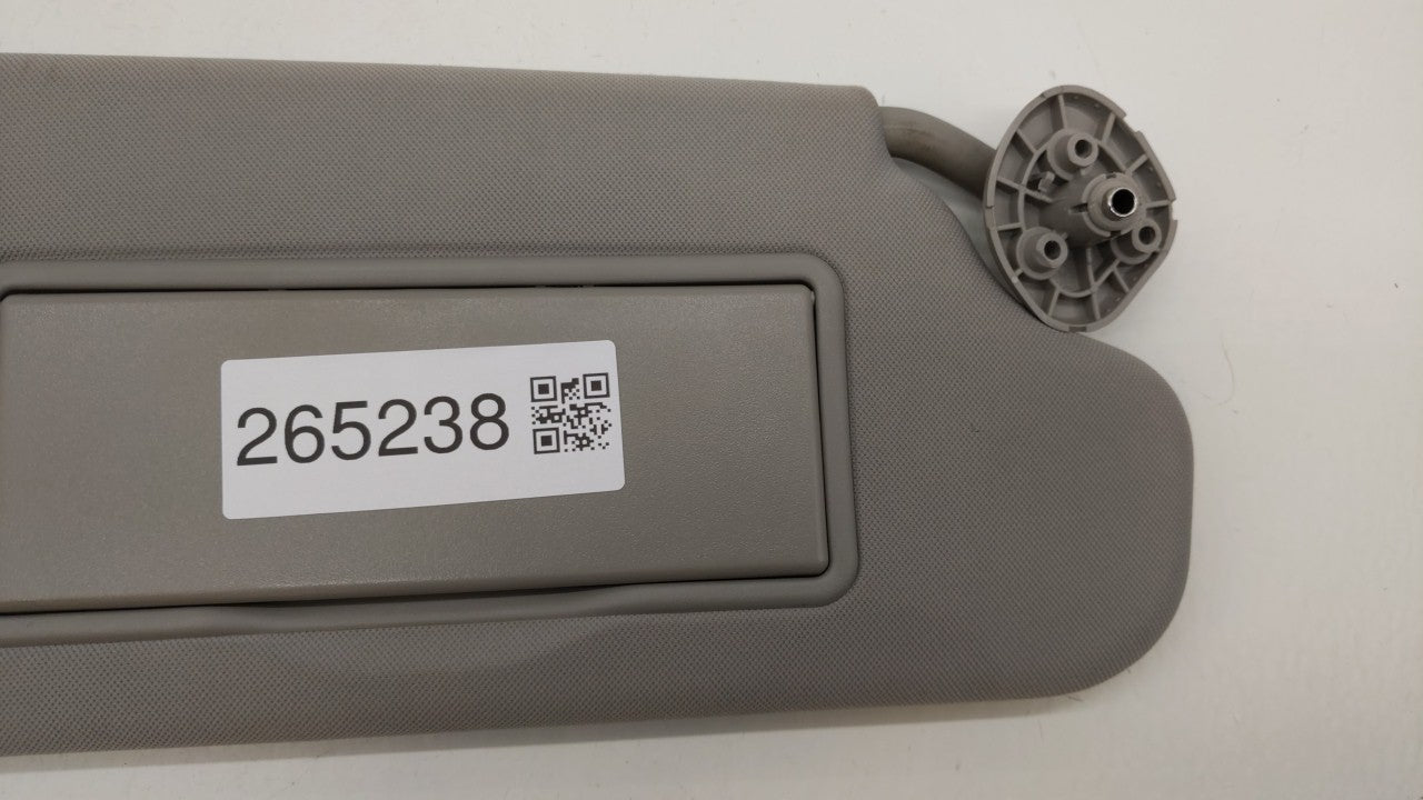 2016 Chevrolet Impala Sun Visor Shade Replacement Passenger Right Mirror Fits OEM Used Auto Parts - Oemusedautoparts1.com