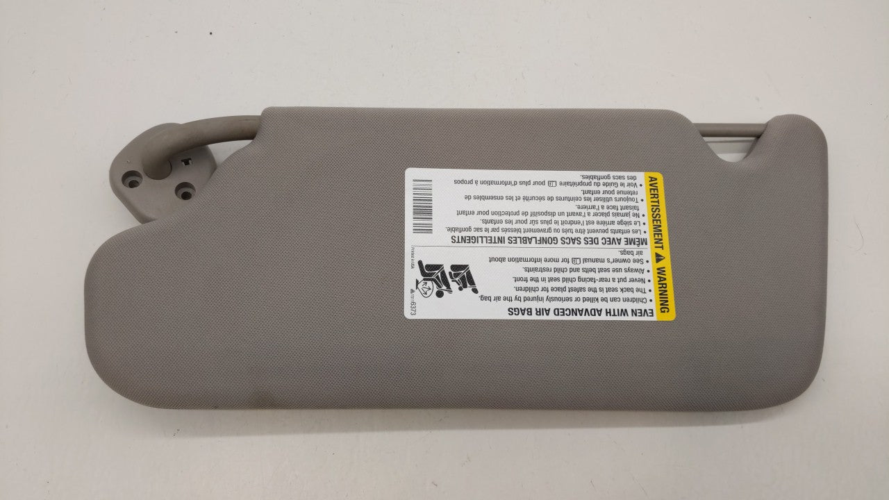 2016 Chevrolet Impala Sun Visor Shade Replacement Passenger Right Mirror Fits OEM Used Auto Parts - Oemusedautoparts1.com