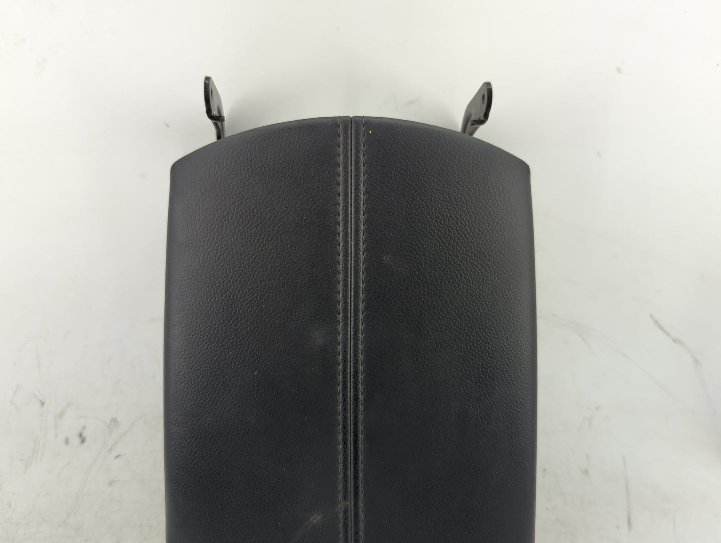 2016-2018 Chevrolet Malibu Center Console Armrest Cover Lid Fits Fits 2016 2017 2018 OEM Used Auto Parts - Oemusedautoparts1