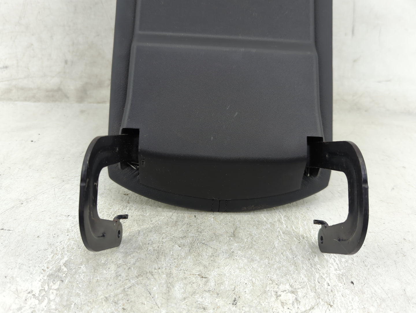 2016-2018 Chevrolet Malibu Center Console Armrest Cover Lid Fits Fits 2016 2017 2018 OEM Used Auto Parts - Oemusedautoparts1