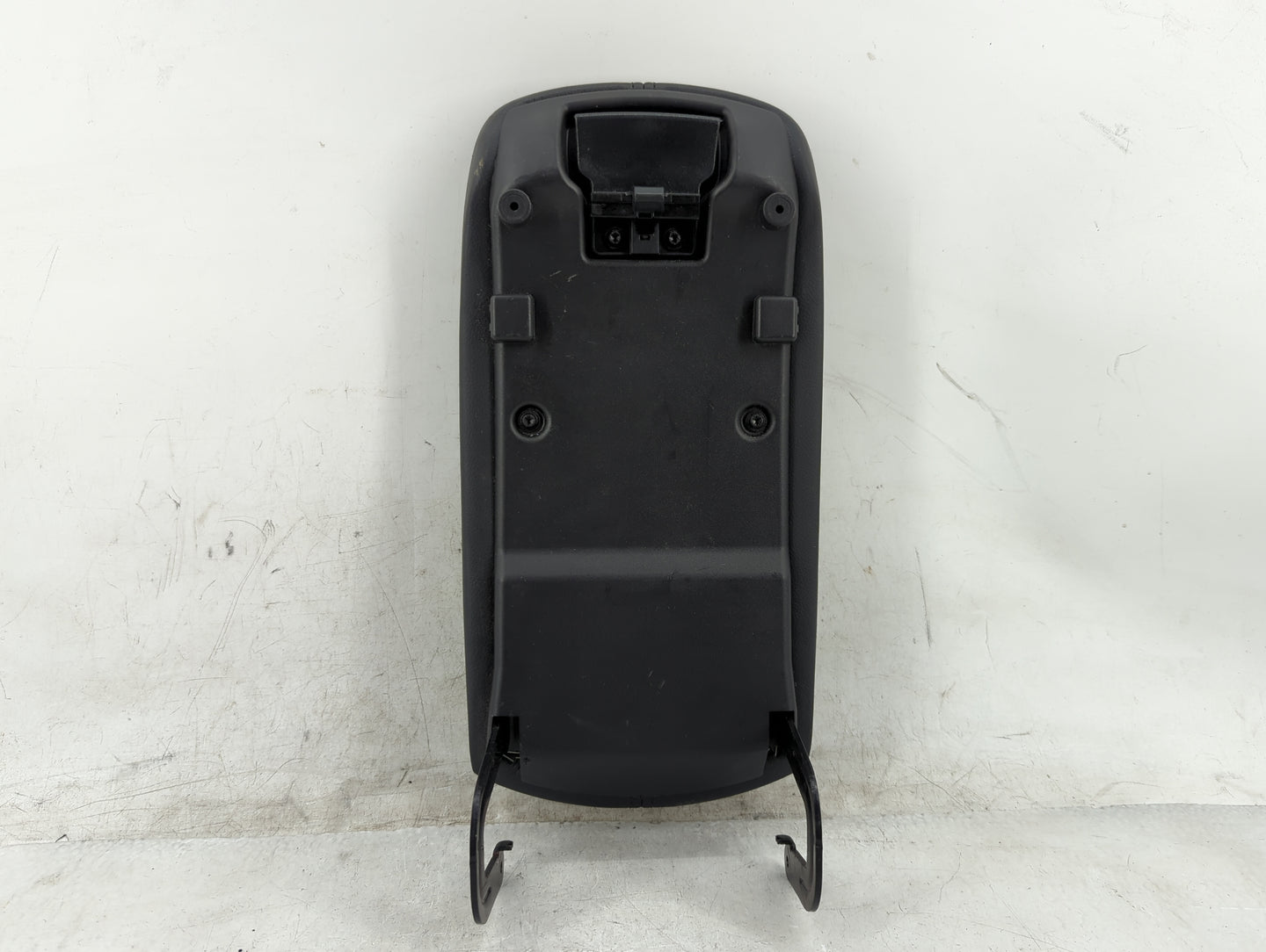 2016-2018 Chevrolet Malibu Center Console Armrest Cover Lid Fits Fits 2016 2017 2018 OEM Used Auto Parts - Oemusedautoparts1