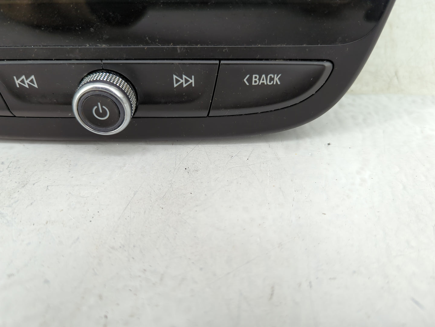 2016 Chevrolet Malibu Radio AM FM Cd Player Receiver Replacement P/N:84030865 Fits OEM Used Auto Parts - Oemusedautoparts1.c
