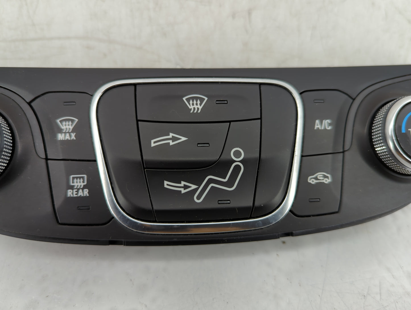 2016-2017 Chevrolet Malibu Climate Control Module Temperature AC/Heater Replacement P/N:23414952 Fits Fits 2016 2017 OEM Use