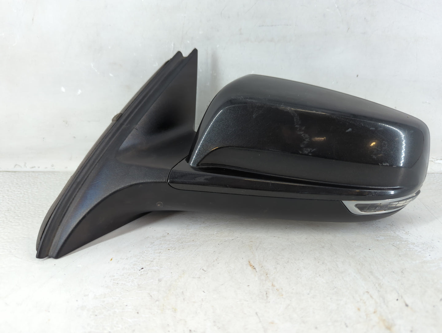 2016-2021 Chevrolet Malibu Passenger Side View Mirror - Right Door Mirror OEM Used - Oemusedautoparts1.com