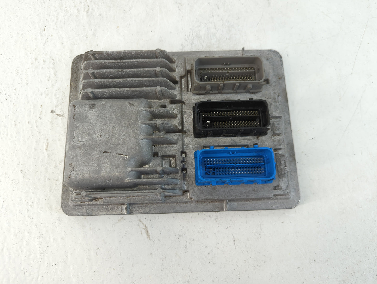 2016 Chevrolet Malibu PCM Engine Control Computer ECU ECM PCU OEM P/N:12675580 Fits OEM Used Auto Parts - Oemusedautoparts1.