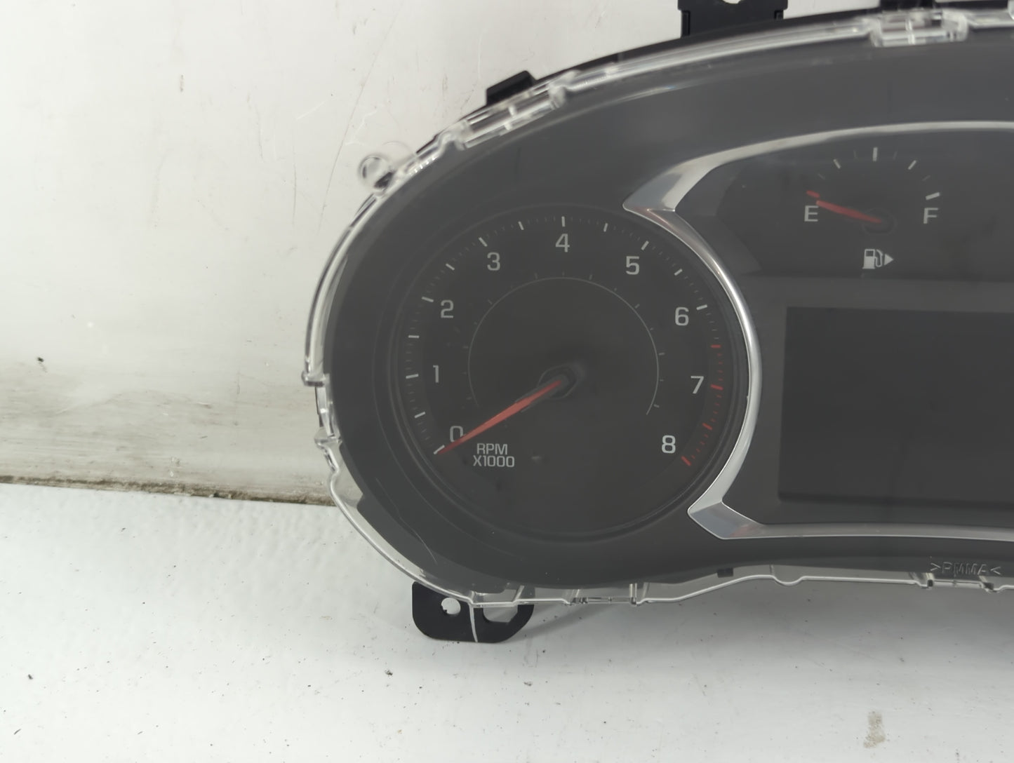 2016 Chevrolet Malibu Instrument Cluster Speedometer Gauges P/N:84105428 84105432 Fits OEM Used Auto Parts - Oemusedautopart