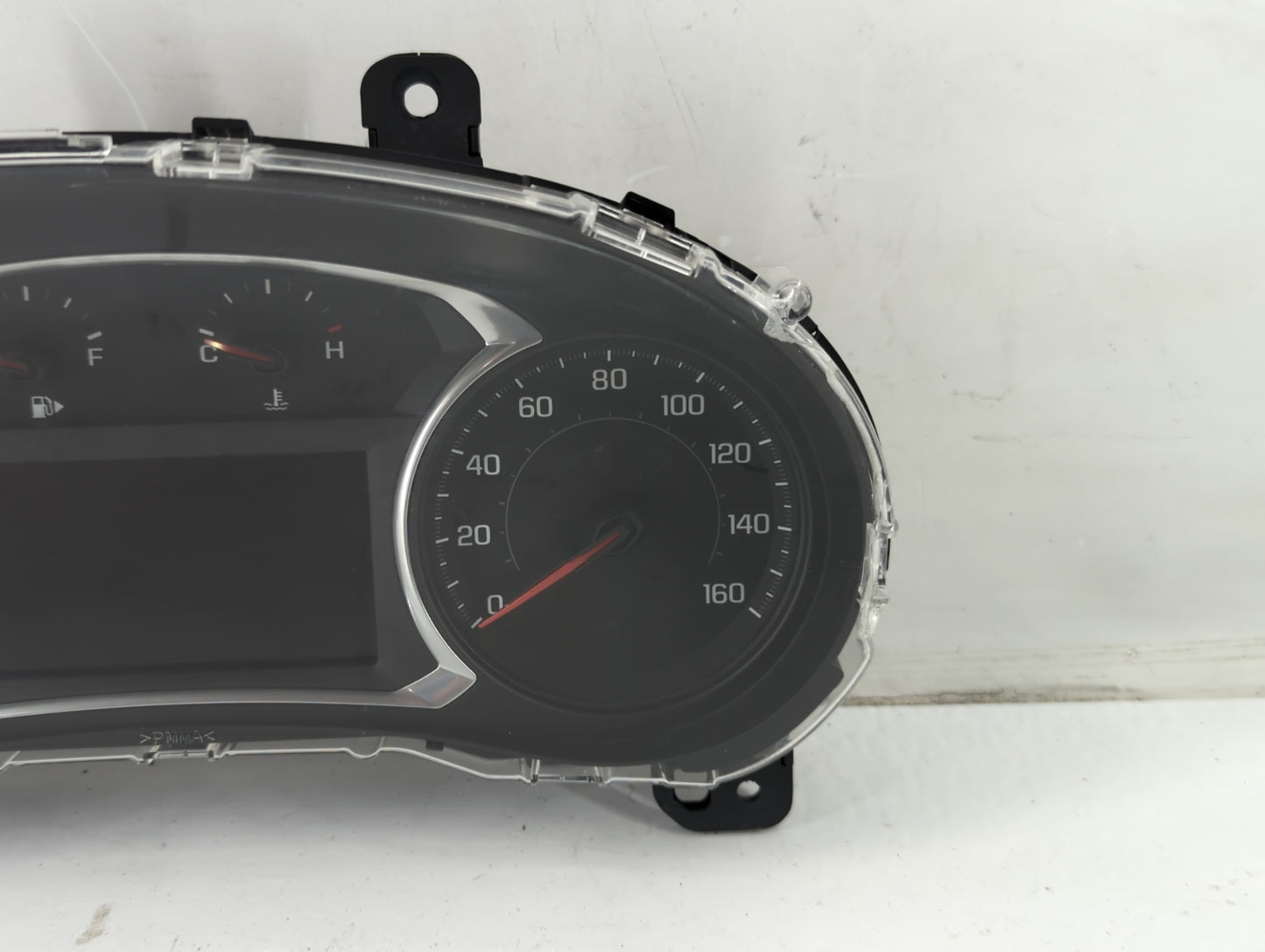 2016 Chevrolet Malibu Instrument Cluster Speedometer Gauges P/N:84105428 84105432 Fits OEM Used Auto Parts - Oemusedautopart