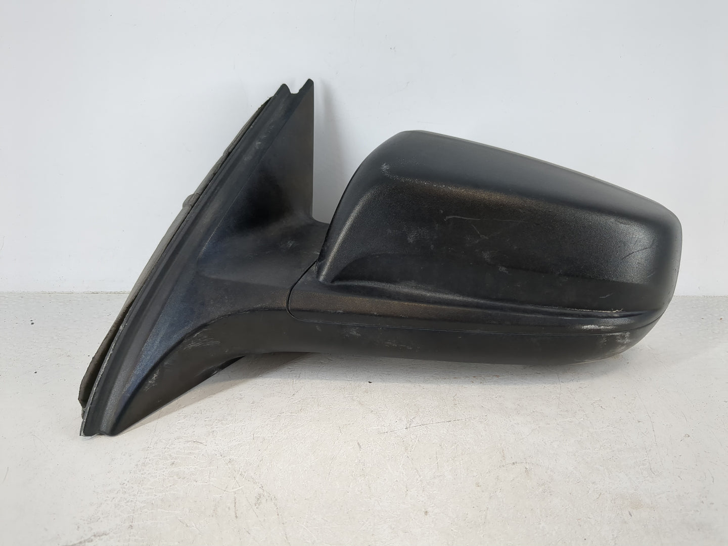 2016-2021 Chevrolet Malibu Driver Side View Mirror - Left Door Mirror OEM Used - Oemusedautoparts1.com