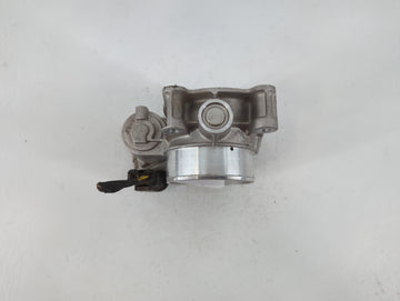 2016 Chevrolet Malibu Throttle Body P/N:12627217DA Fits Fits 2017 2018 2019 2020 2021 2022 OEM Used Auto Parts