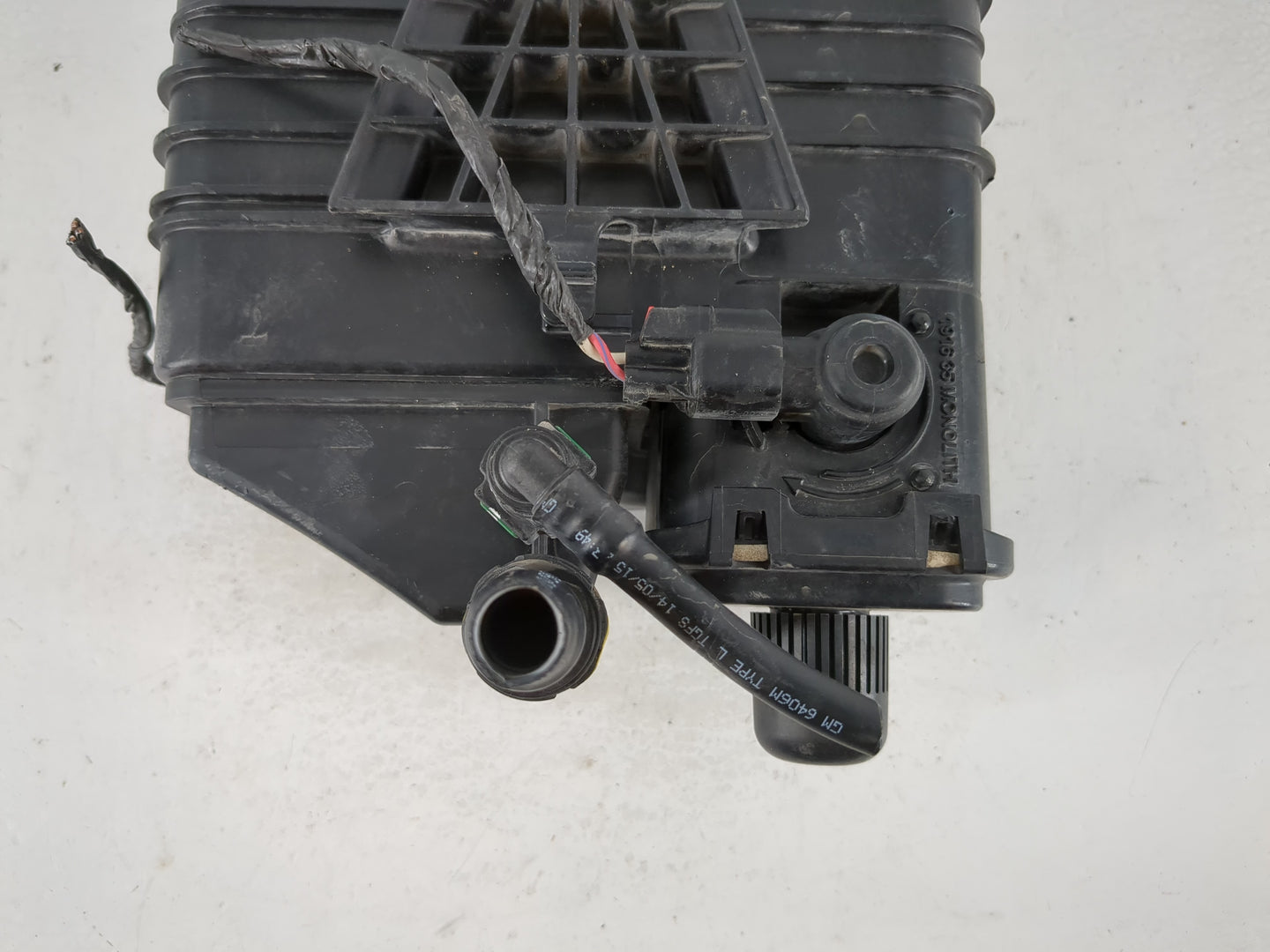 2016 Chevrolet Malibu Fuel Vapor Charcoal Canister 1120686 - Oemusedautoparts1.com