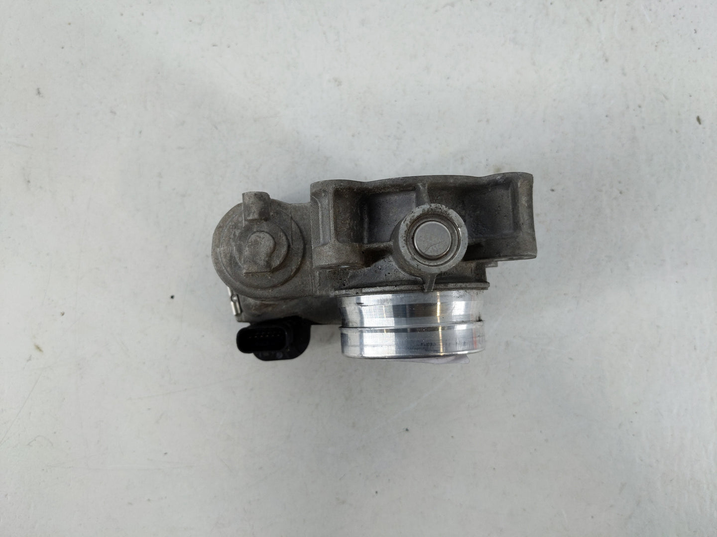 2016-2021 Chevrolet Malibu Throttle Body P/N:12659491BA Fits Fits 2016 2017 2018 2019 2020 2021 2022 OEM Used Auto Parts - O