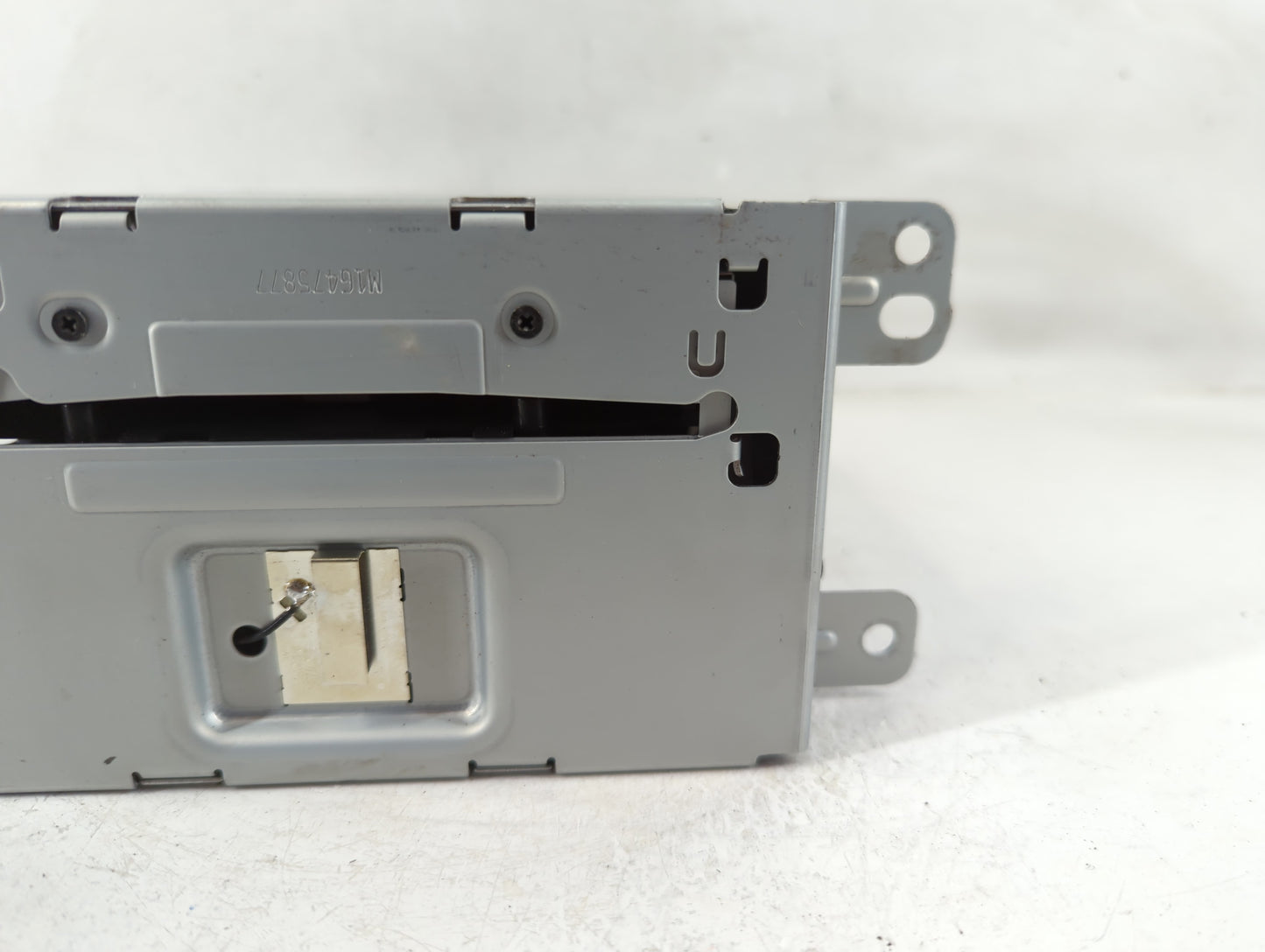 2014-2016 Chevrolet Malibu Radio AM FM Cd Player Receiver Replacement P/N:84026379 Fits Fits 2014 2015 2016 OEM Used Auto Pa