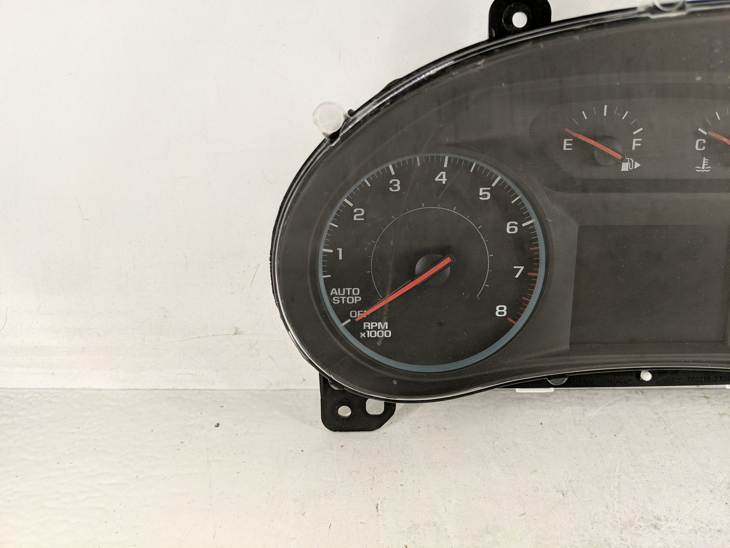 2016 Chevrolet Malibu Instrument Cluster Speedometer Gauges P/N:84057458 Fits OEM Used Auto Parts - Oemusedautoparts1.com