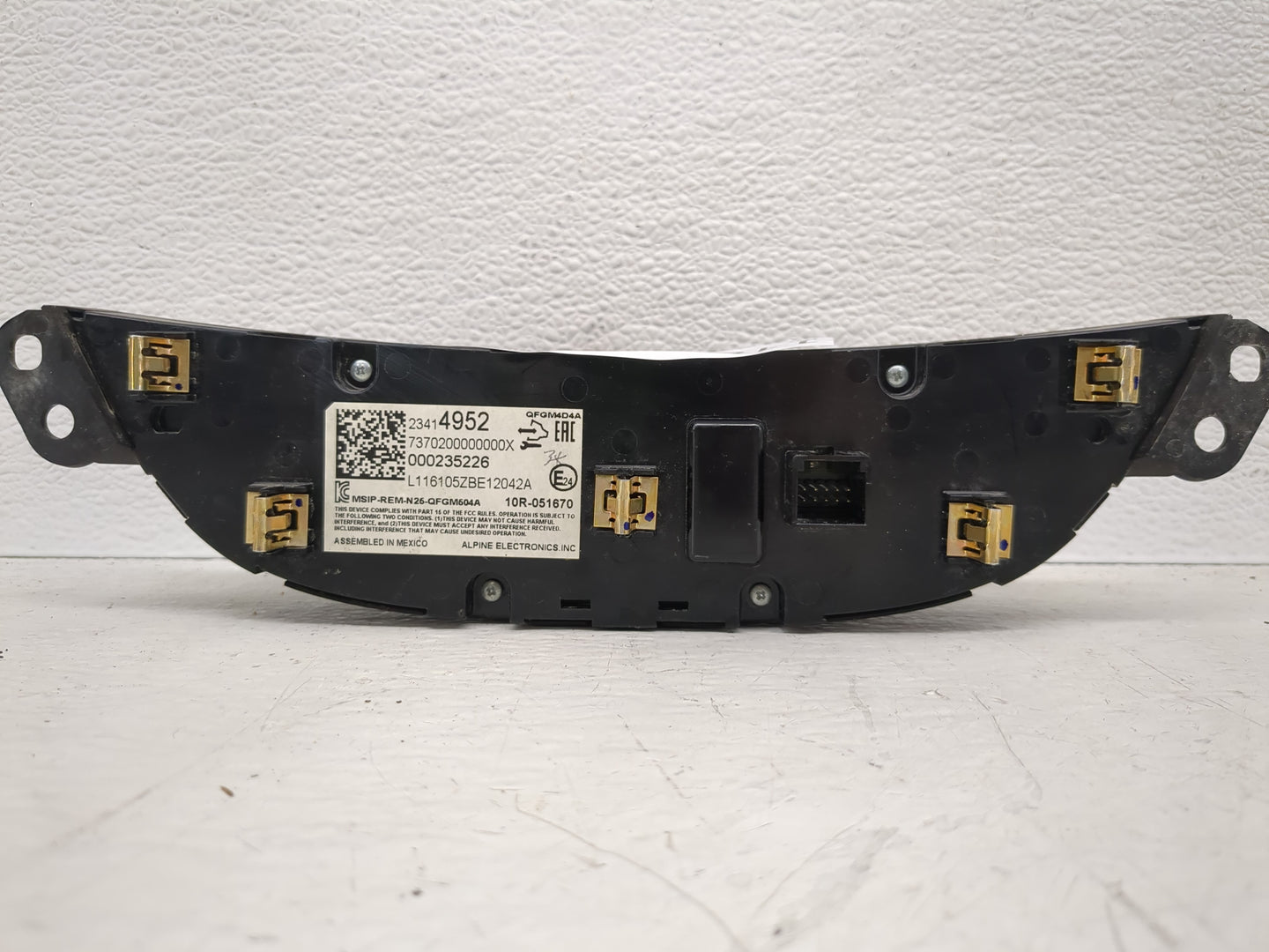2016-2017 Chevrolet Malibu Climate Control Module Temperature AC/Heater Replacement Fits Fits 2016 2017 OEM Used Auto Parts 