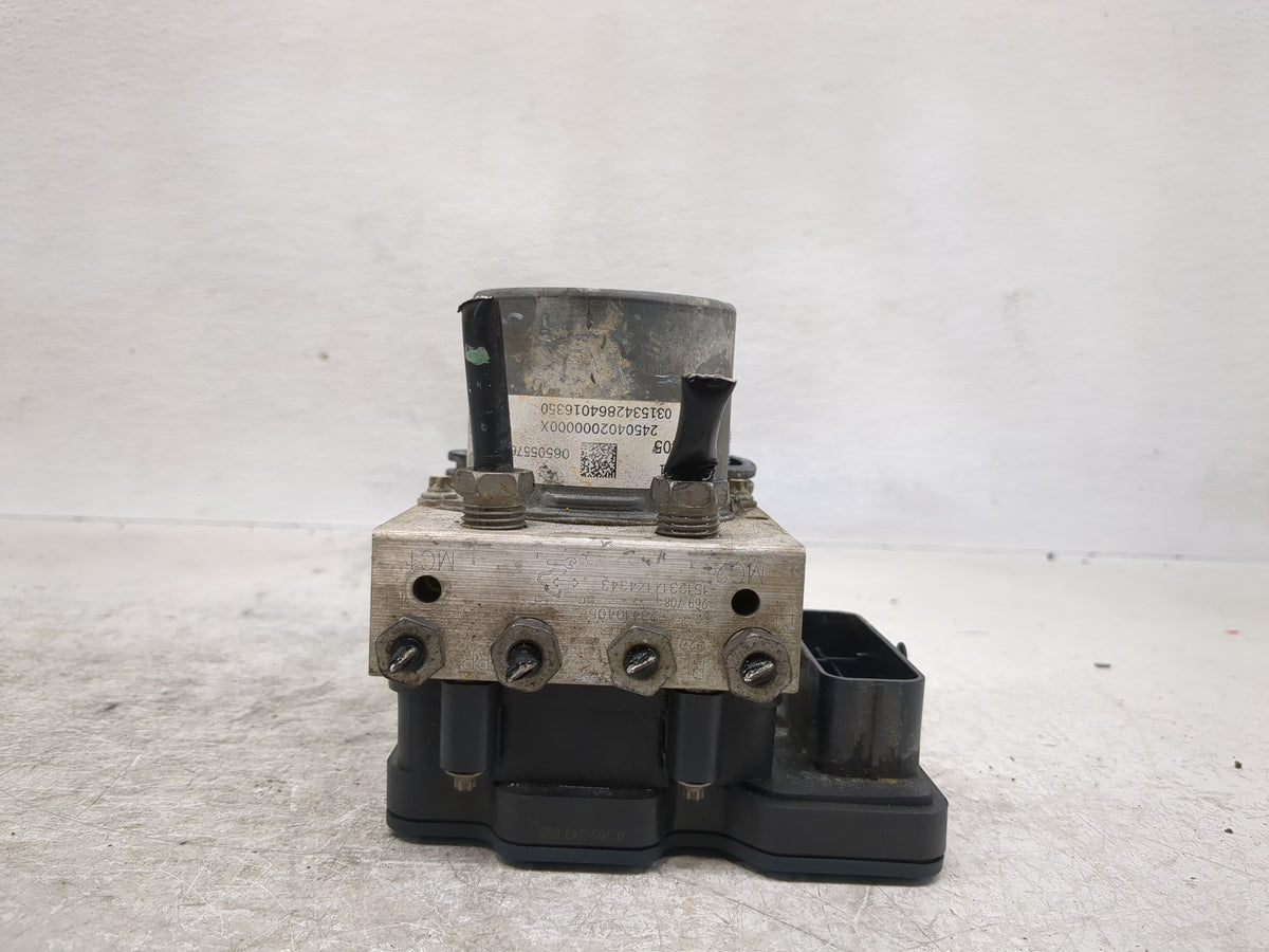 2016 Chevrolet Malibu Anti-Lock Brake ABS Pump Module Actuator OEM P/N:23410405 Fits OEM Used Auto Parts - Oemusedautoparts1