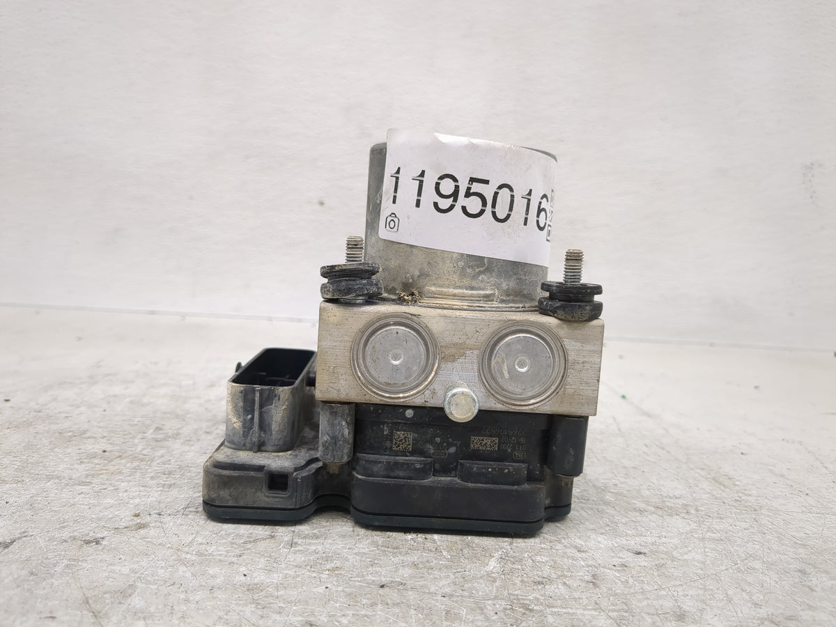 2016 Chevrolet Malibu Anti-Lock Brake ABS Pump Module Actuator OEM P/N:23410405 Fits OEM Used Auto Parts - Oemusedautoparts1