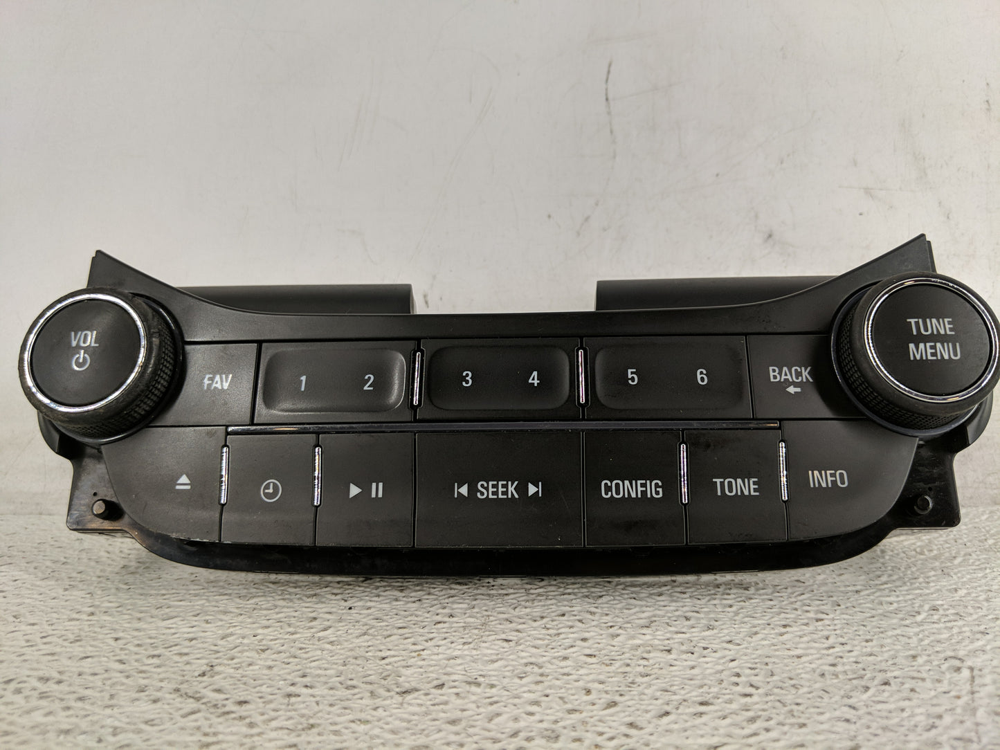 2014-2016 Chevrolet Malibu Radio Control Panel - Oemusedautoparts1.com
