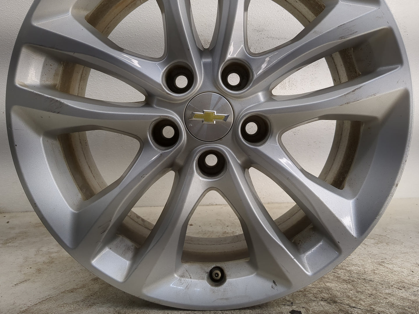 2016-2018 Chevrolet Malibu Oem Wheel Rim - Oemusedautoparts1.com