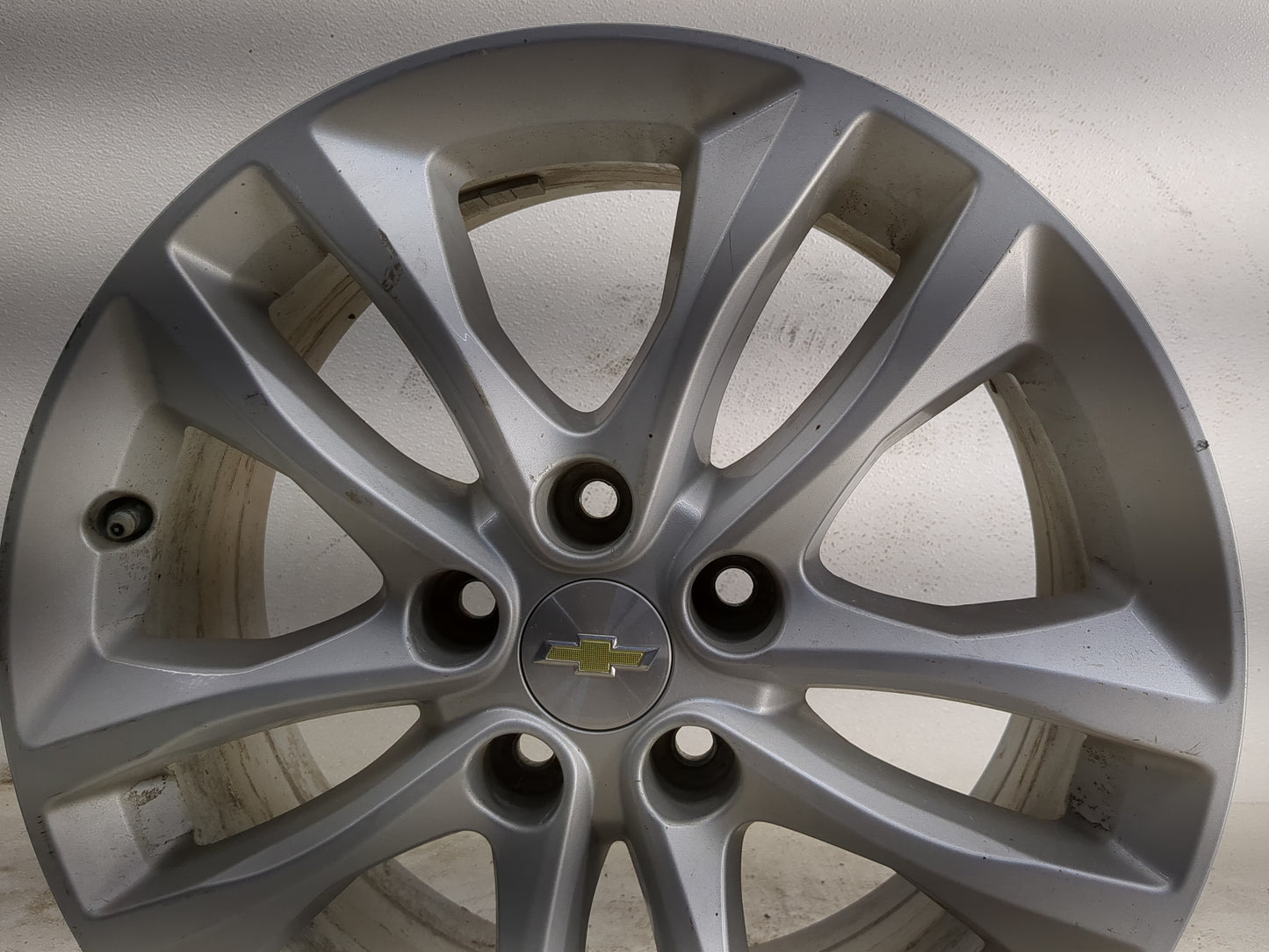 2016-2018 Chevrolet Malibu Oem Wheel Rim - Oemusedautoparts1.com