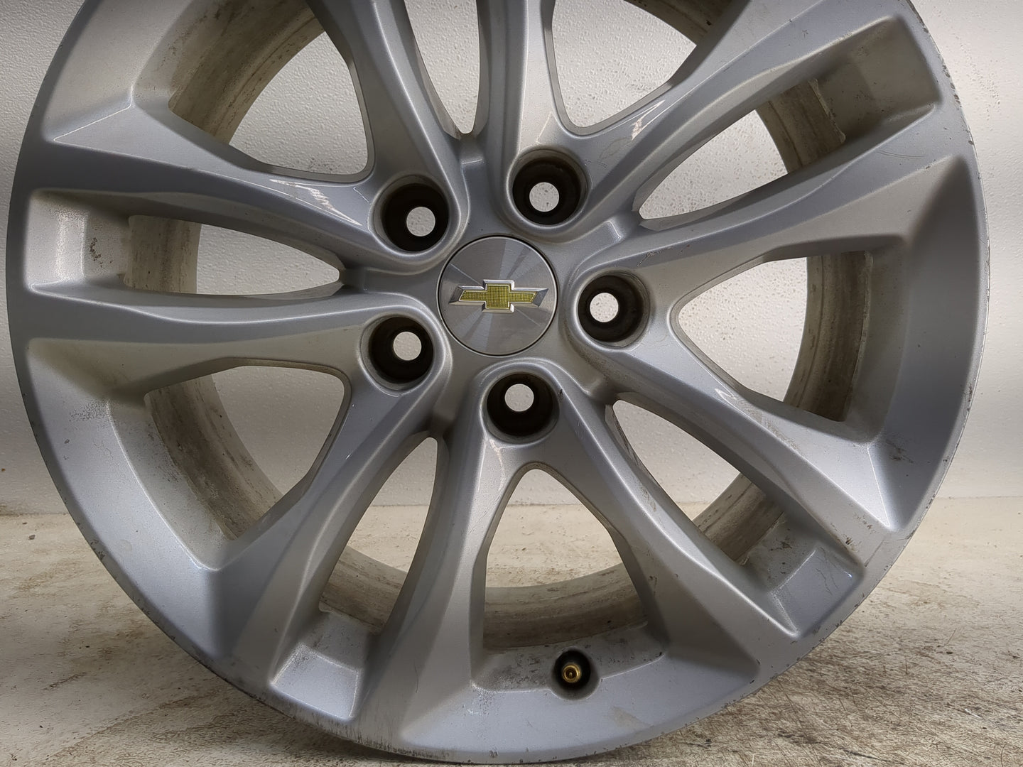 2016-2018 Chevrolet Malibu Oem Wheel Rim - Oemusedautoparts1.com