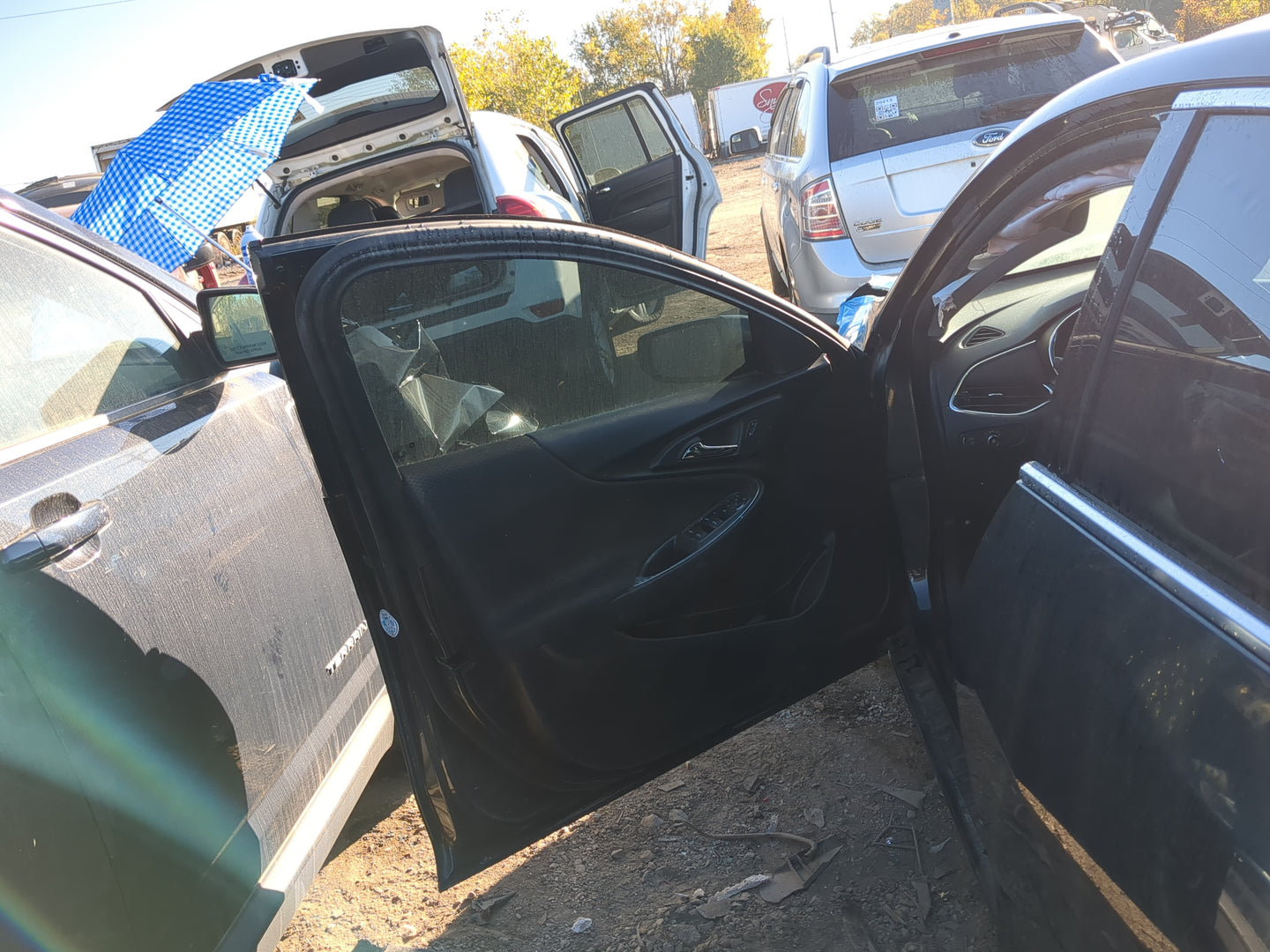 2016-2021 Chevrolet Malibu Driver Front Door Oem - Oemusedautoparts1.com
